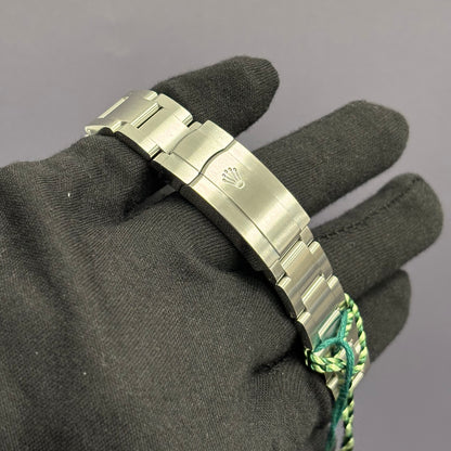 Rolex Oyster Perpetual 41mm Silver Dial Watch Ref# 124300 - Happy Jewelers Fine Jewelry Lifetime Warranty