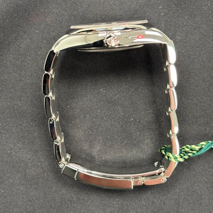 Rolex Oyster Perpetual 41mm Silver Dial Watch Ref# 124300 - Happy Jewelers Fine Jewelry Lifetime Warranty