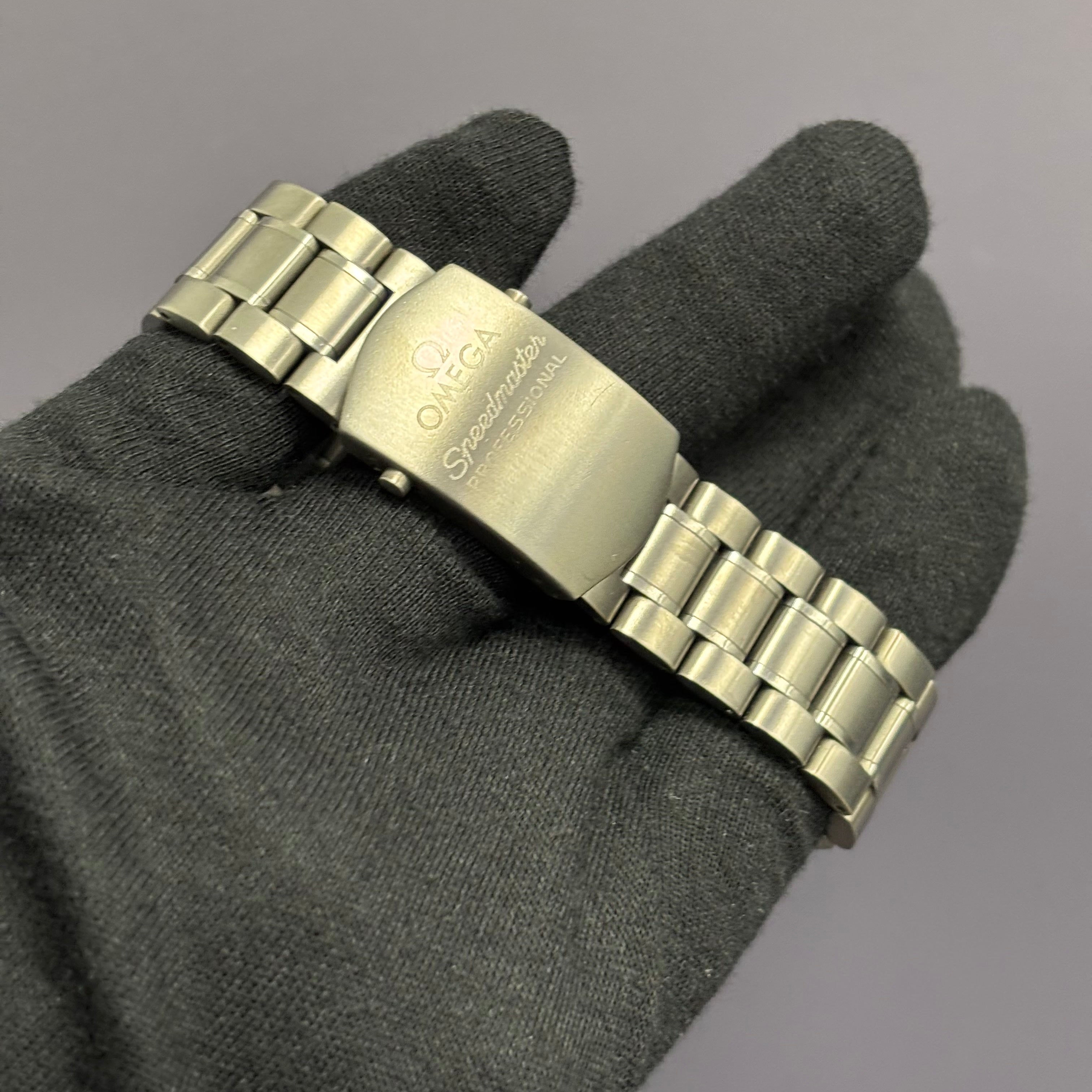 Omega Speedmaster 42mm Digital Dial Watch Ref# 3290.50.00 - Happy Jewelers Fine Jewelry Lifetime Warranty