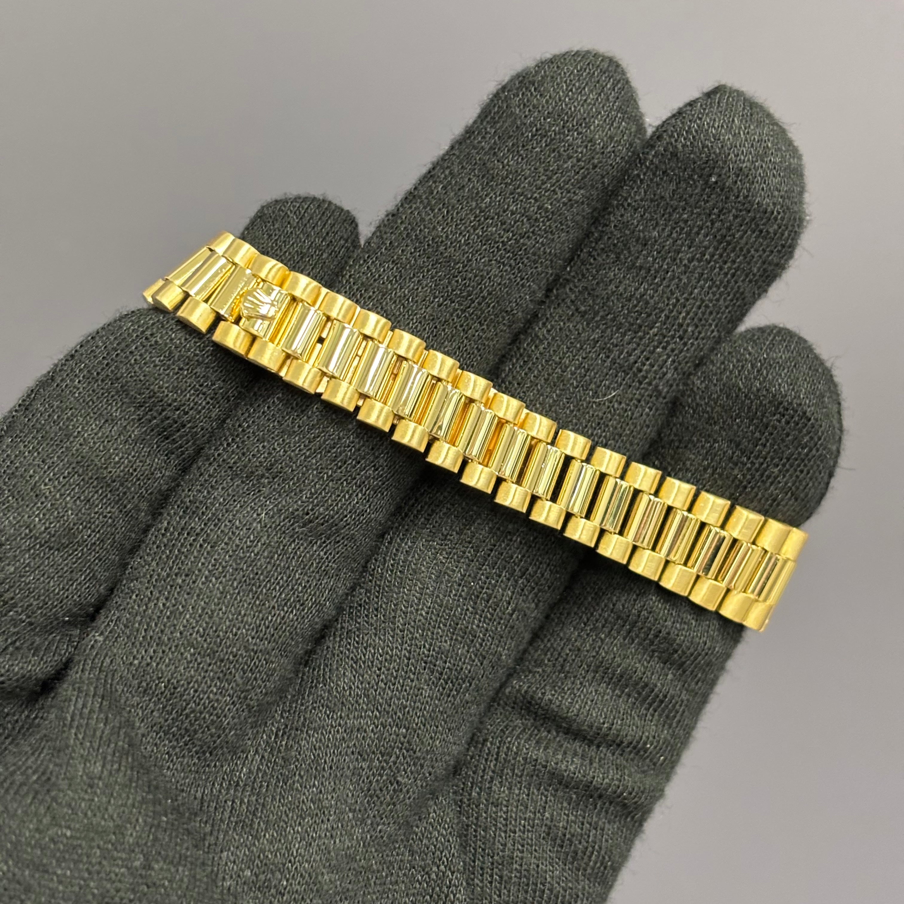 Rolex Datejust 26mm MOP Dial Watch Ref# 6927 - Happy Jewelers Fine Jewelry Lifetime Warranty