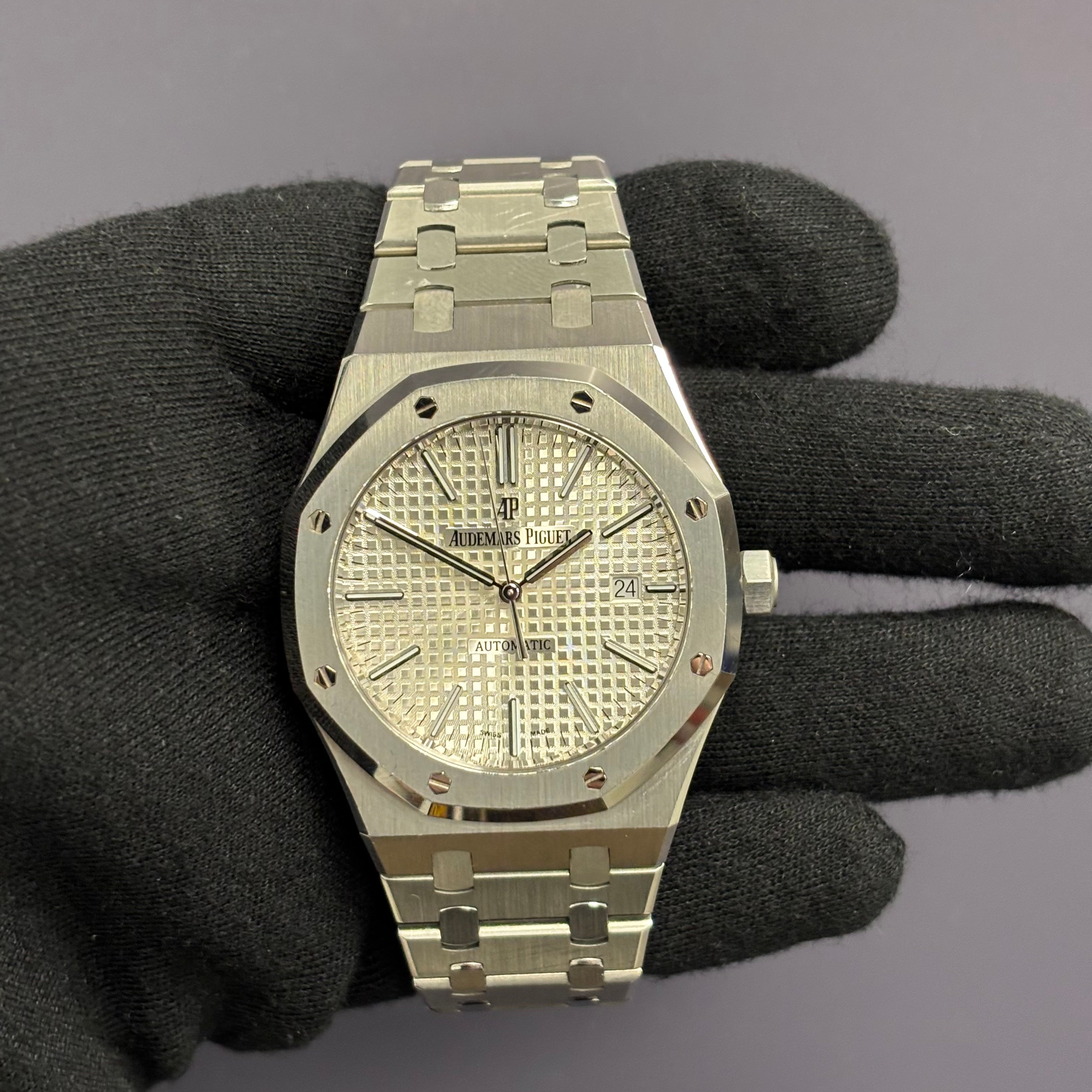 Audemars Piguet Royal Oak 41mm White Dial Ref# 15400ST.OO.1220ST.02 - Happy Jewelers Fine Jewelry Lifetime Warranty