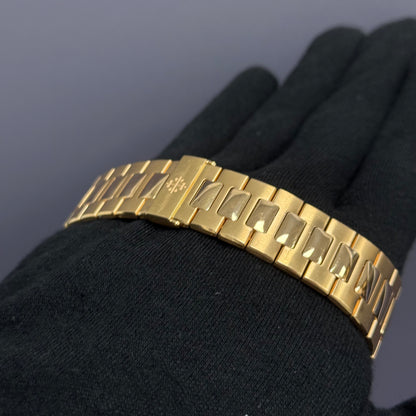 Patek Philippe Nautilus 40.5mm Grey Dial Watch Ref# 5980/1R-001 - Happy Jewelers Fine Jewelry Lifetime Warranty