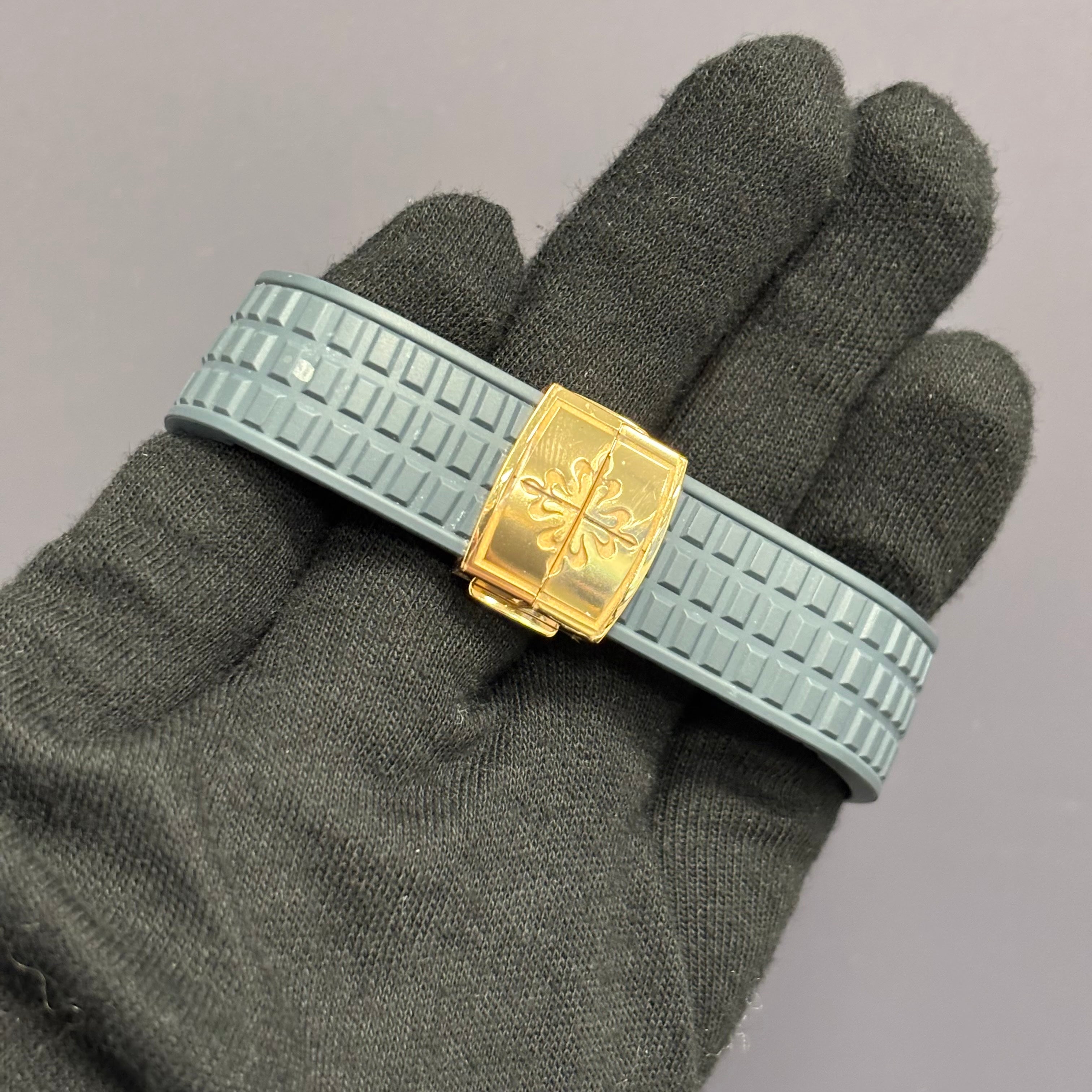 Patek Philippe Aquanaut 39mm Blue Dial Ref# 5261R-001 - Happy Jewelers Fine Jewelry Lifetime Warranty