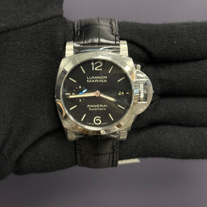 Panerai Luminor 40mm Black Dial Watch Ref# PAM01372 - Happy Jewelers Fine Jewelry Lifetime Warranty