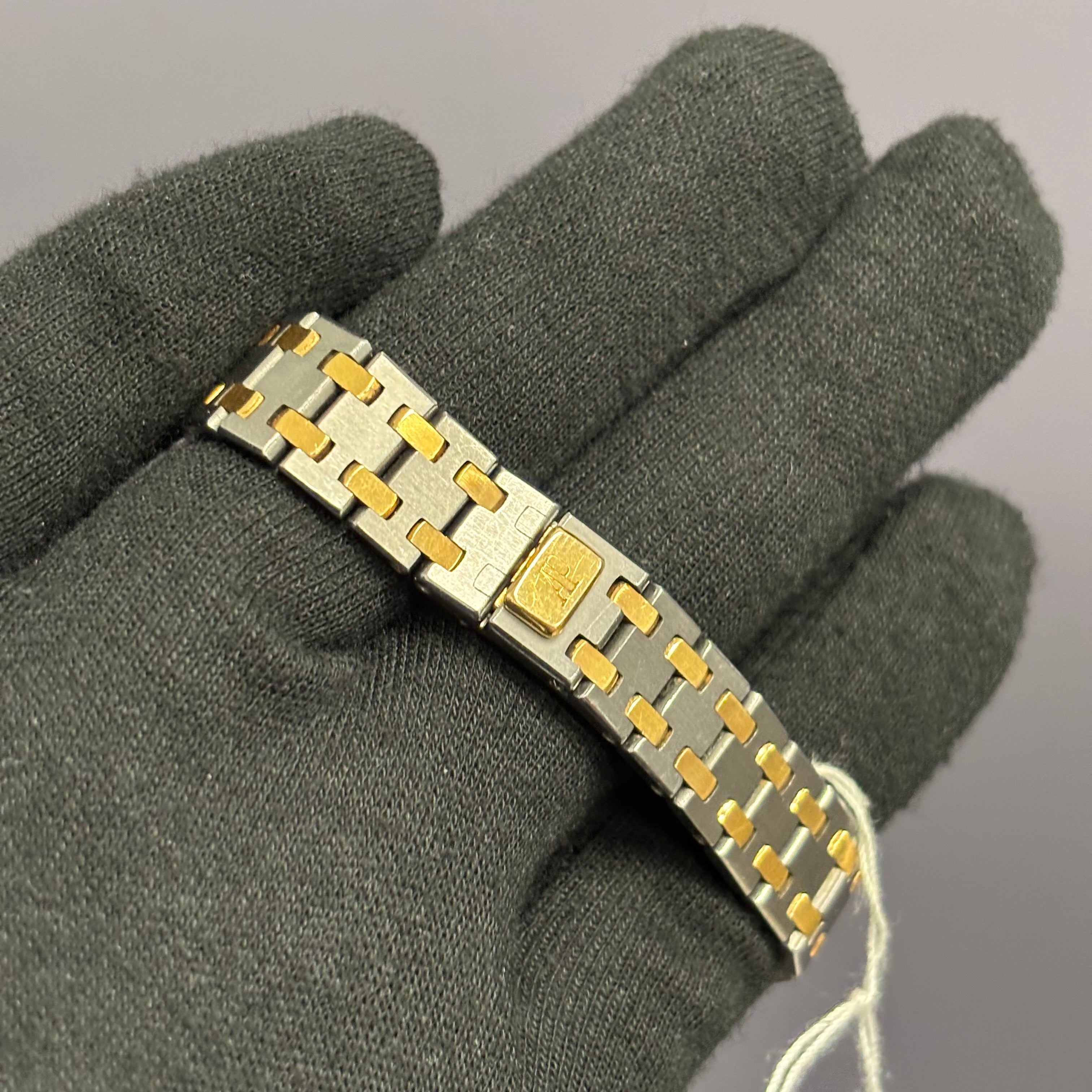 Audemars Piguet Royal Oak 25mm Grey Dial Watch Ref# 6008SA - Happy Jewelers Fine Jewelry Lifetime Warranty