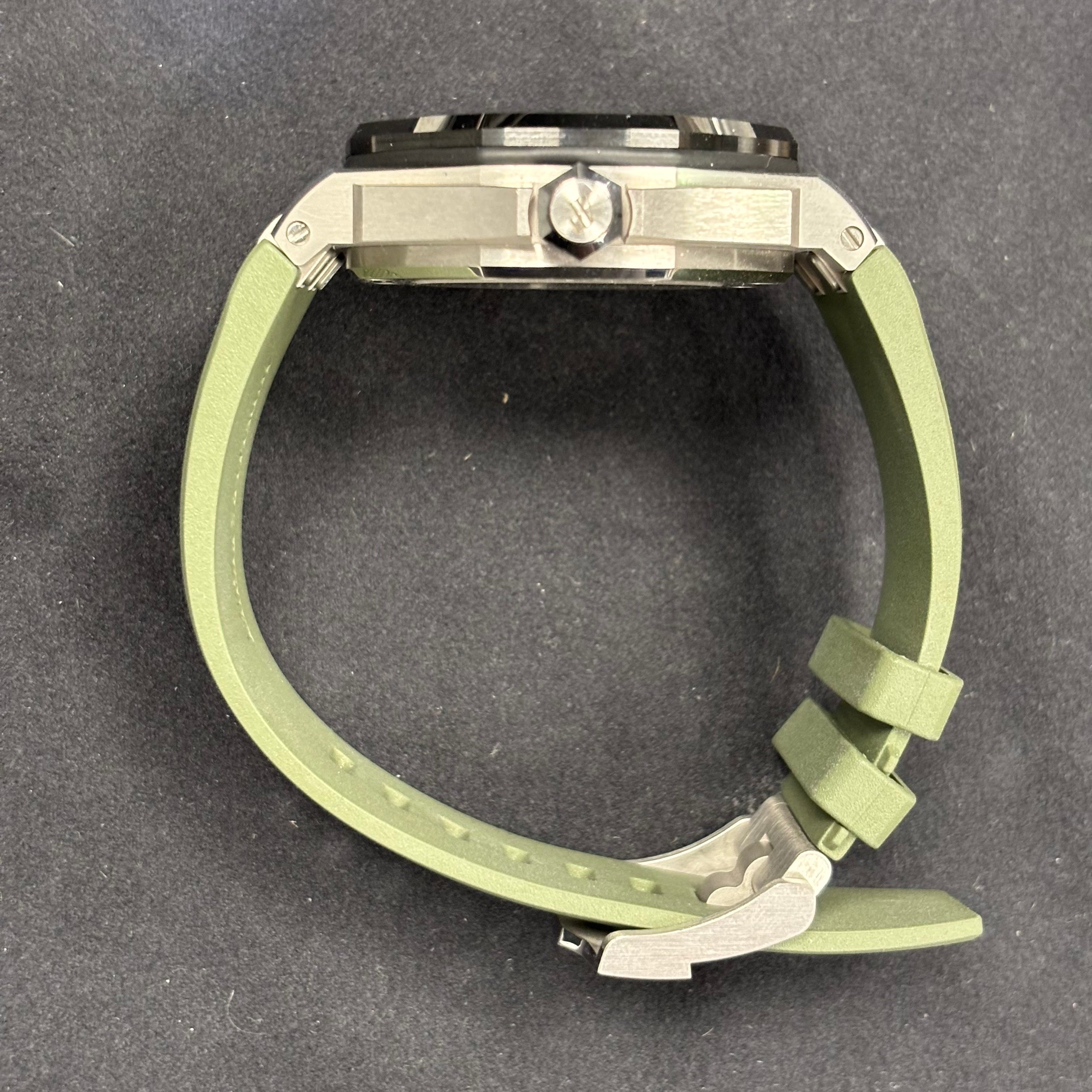 Audemars Piguet Royal Oak 42mm Black Dial Watch Ref# 15720CN.OO.A002CA.01 - Happy Jewelers Fine Jewelry Lifetime Warranty