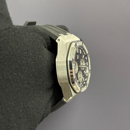 Audemars Piguet Royal Oak 43mm Black Dial Watch Ref# 26424BC.ZZ.D002CA.01 - Happy Jewelers Fine Jewelry Lifetime Warranty