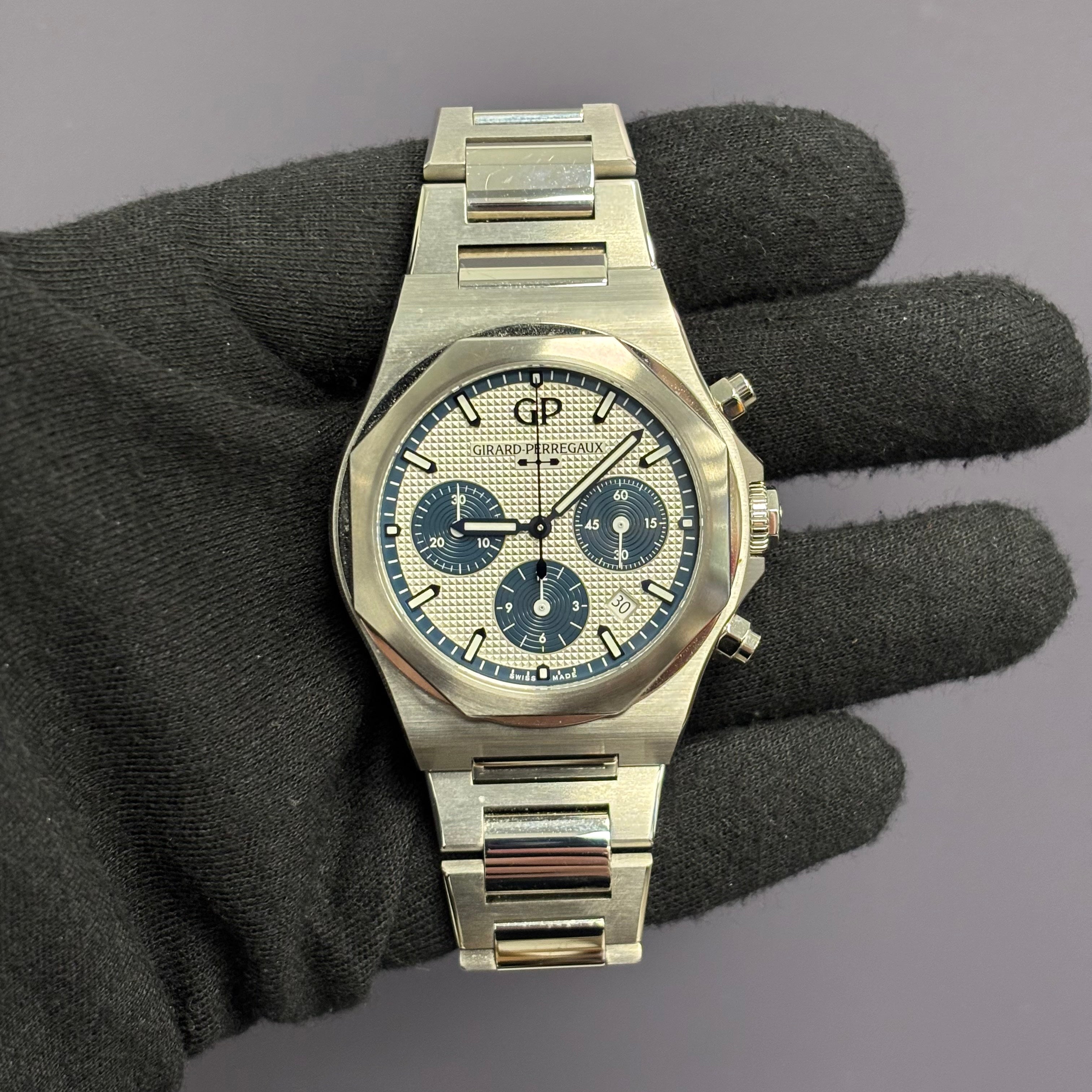 Girard Perregaux Laureato 42mm White Dial Watch Ref# 81020-11-3256-1GM - Happy Jewelers Fine Jewelry Lifetime Warranty