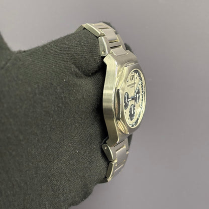 Girard Perregaux Laureato 42mm White Dial Watch Ref# 81020-11-3256-1GM - Happy Jewelers Fine Jewelry Lifetime Warranty