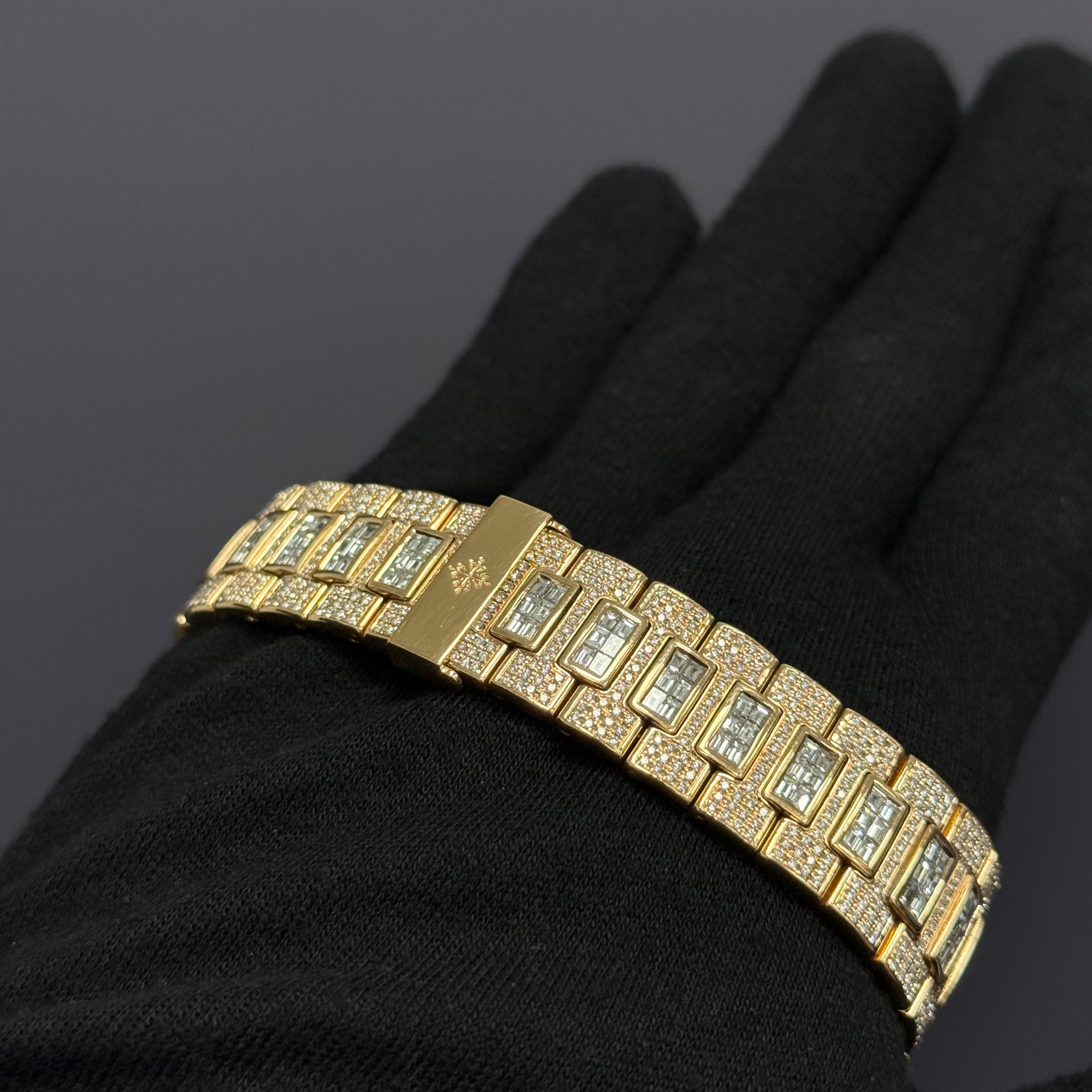 Patek Philippe Nautilus 40mm Pave Dial Watch Ref# 5711 - Happy Jewelers Fine Jewelry Lifetime Warranty