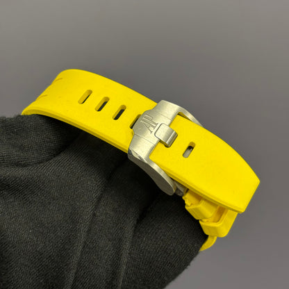 Audemars Piguet Royal Oak 43mm Black Dial Watch Ref# 26420CE.OO.A005VE.98 - Happy Jewelers Fine Jewelry Lifetime Warranty