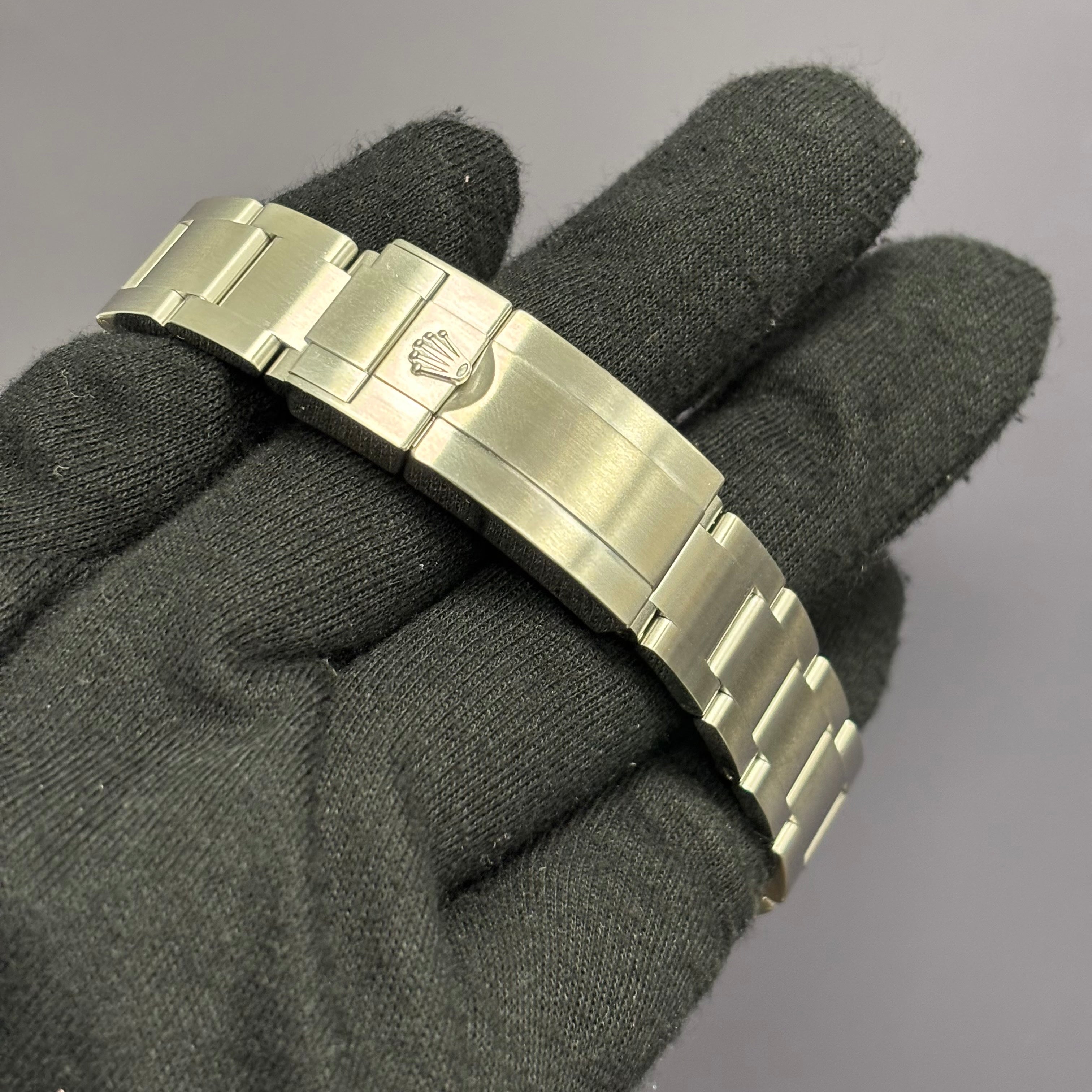 Rolex Explorer II 42mm Black Dial Watch Ref# 216570 - Happy Jewelers Fine Jewelry Lifetime Warranty