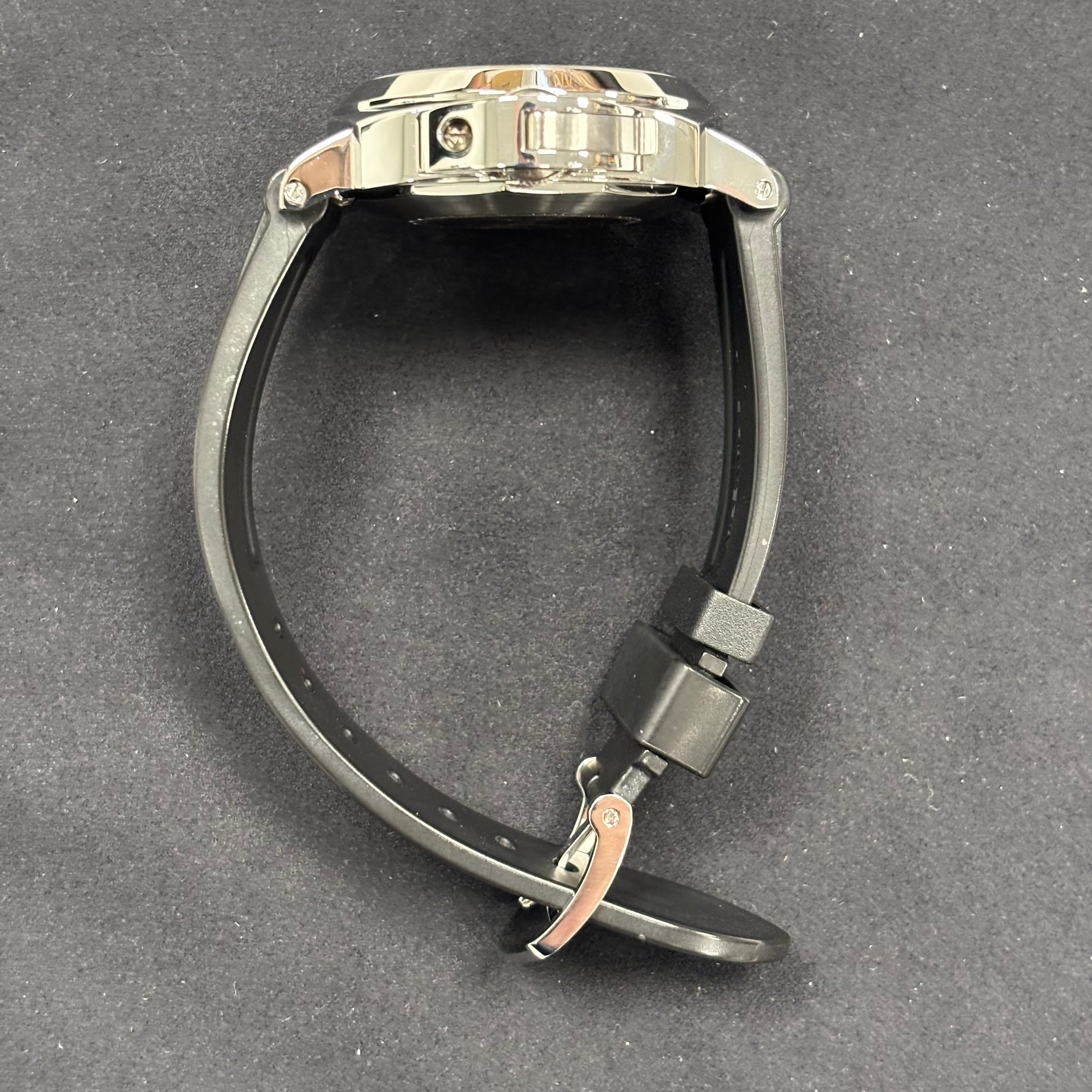 Panerai Luminor 44mm Black Dial Watch Ref# PAM01090 - Happy Jewelers Fine Jewelry Lifetime Warranty