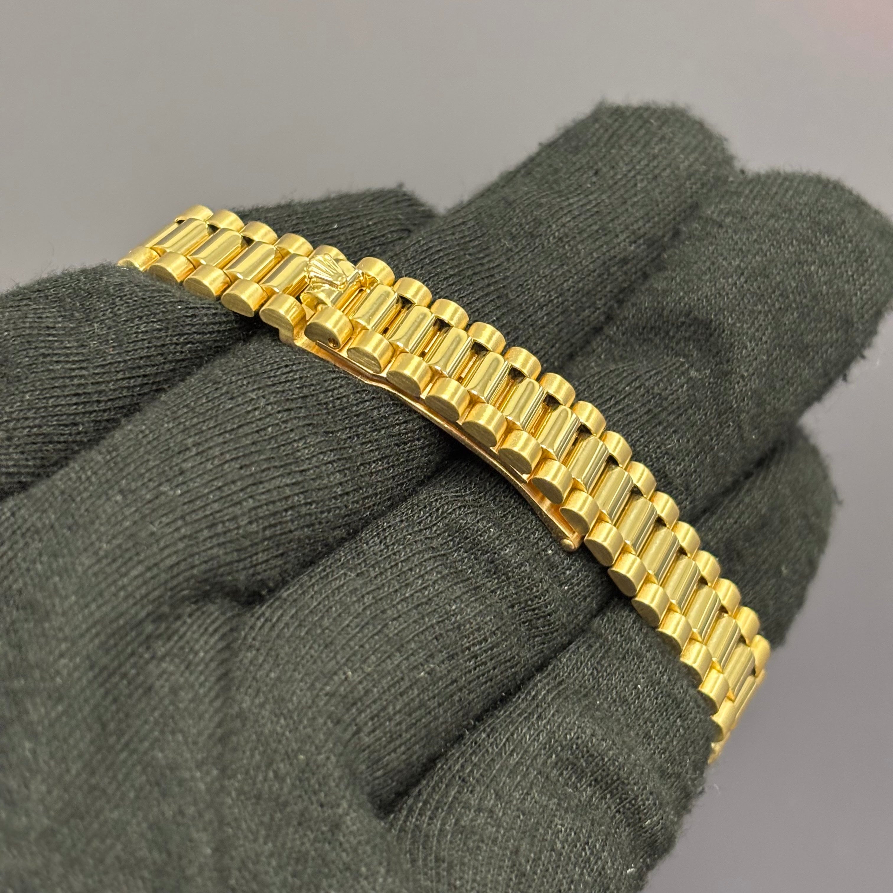 Rolex Datejust 26mm MOP Dial Watch Ref# 69178 - Happy Jewelers Fine Jewelry Lifetime Warranty
