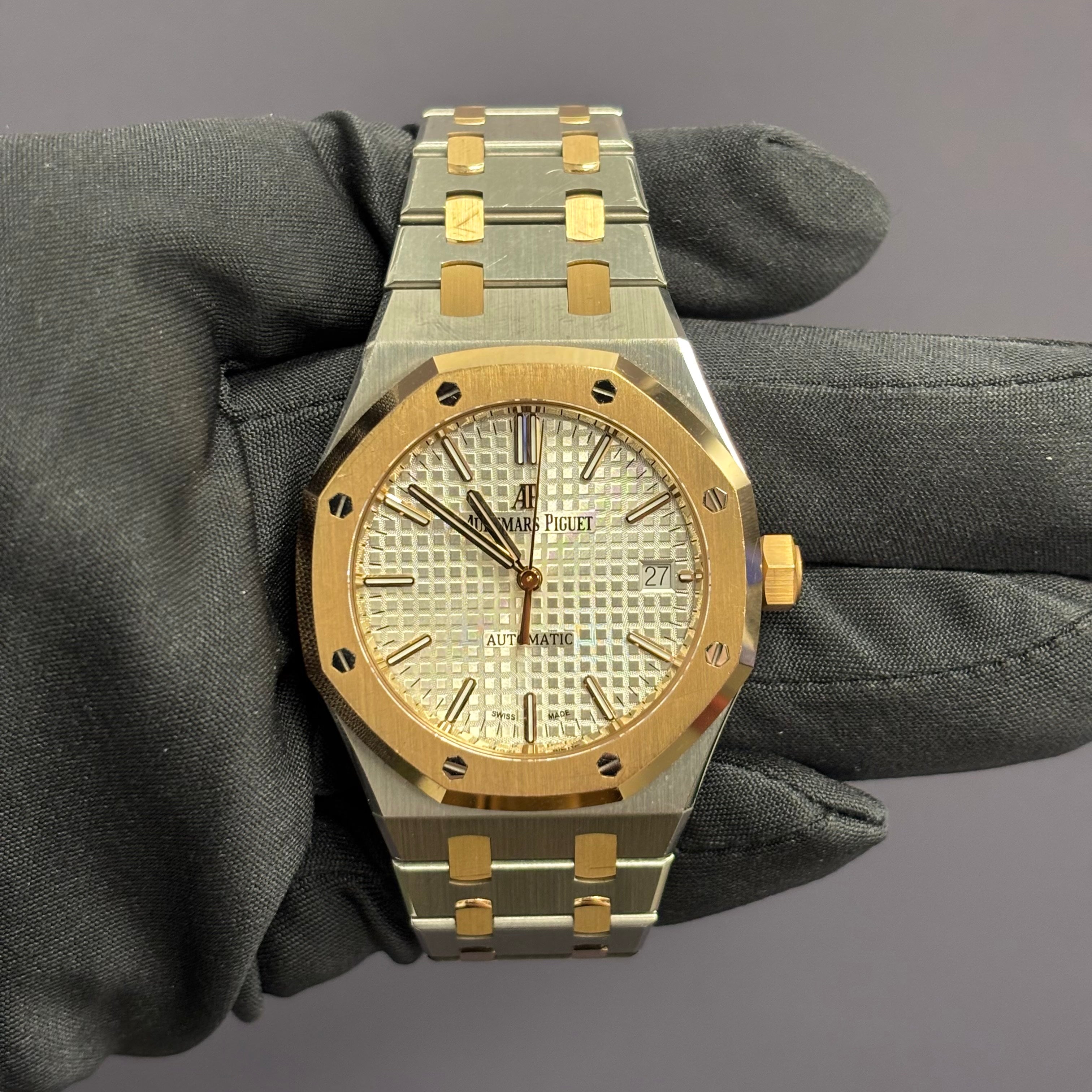 Audemars Piguet Royal Oak 34mm Silver Dial Watch Ref# 15450SR.OO.1256SR.01 - Happy Jewelers Fine Jewelry Lifetime Warranty