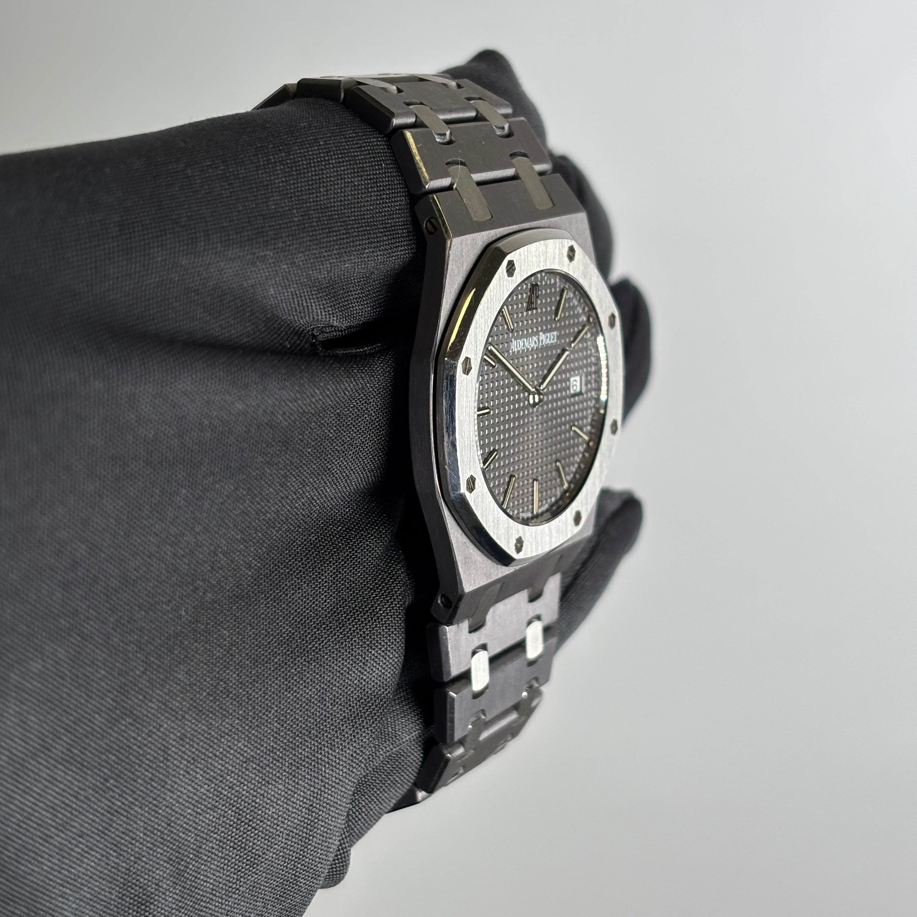 Audemars Piguet Royal Oak 33mm Grey Dial Watch Ref# 56175TT.O.0789TT.01 - Happy Jewelers Fine Jewelry Lifetime Warranty