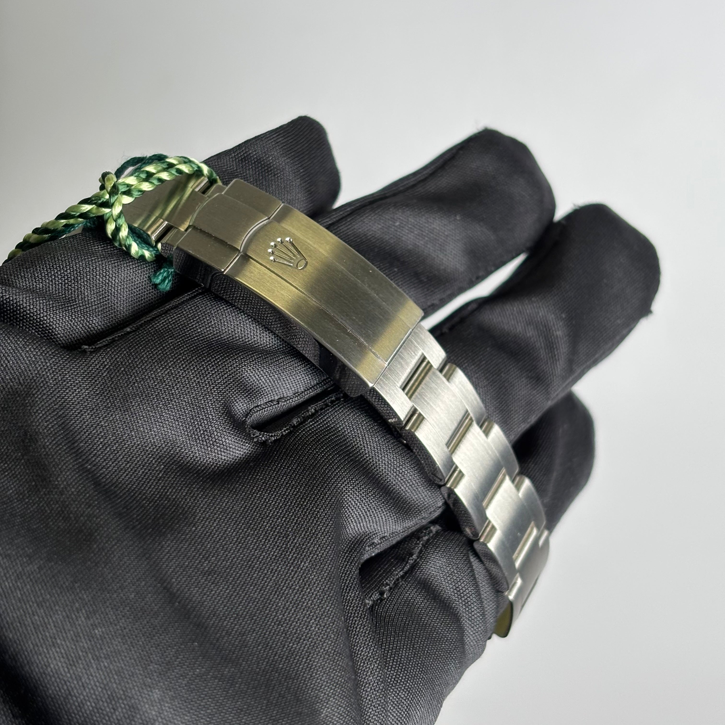 Rolex Oyster Perpetual 31mm Beige Dial Watch Ref# 277200 - Happy Jewelers Fine Jewelry Lifetime Warranty