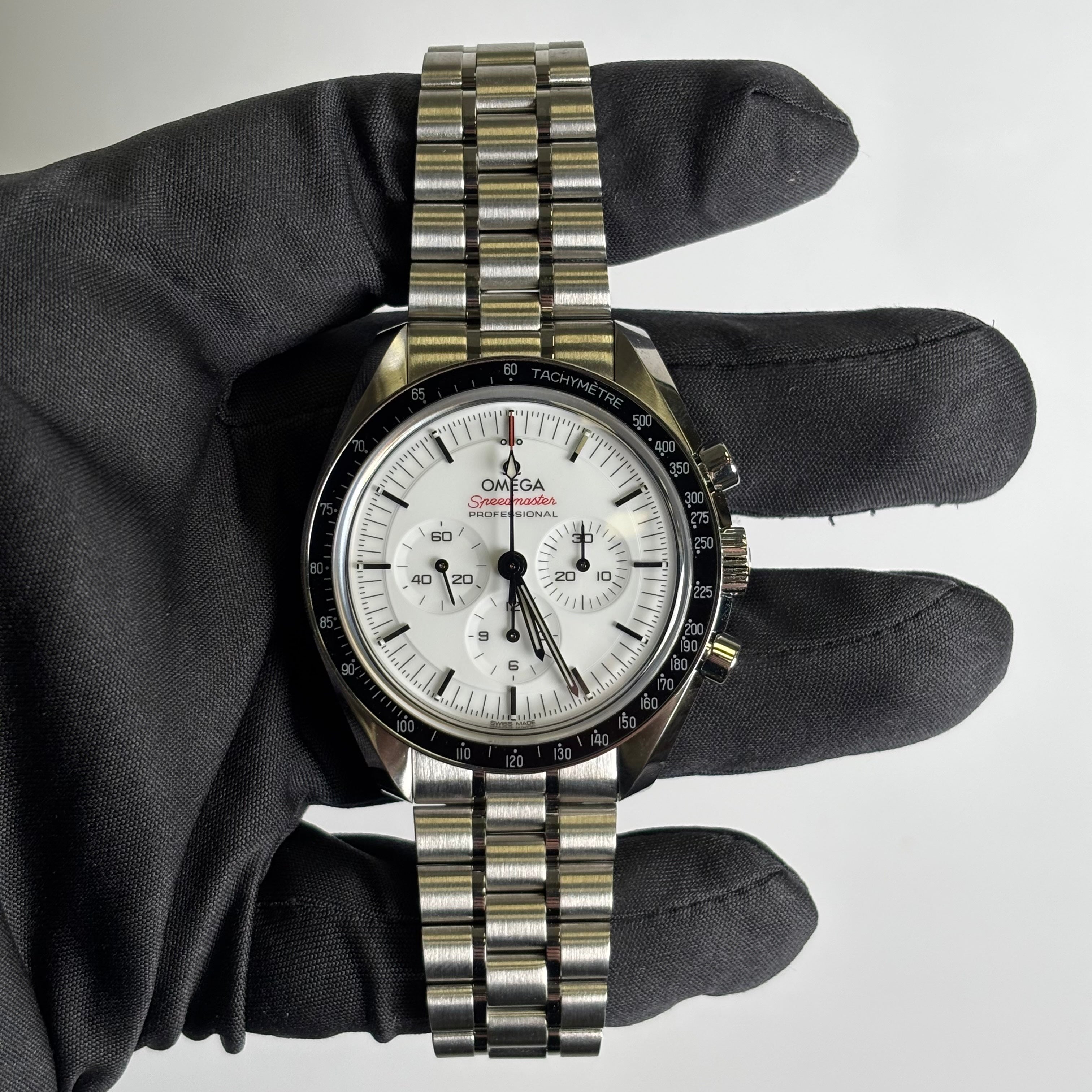 Omega Speedmaster 42mm White Dial Watch Ref# 310.30.42.50.04.001 - Happy Jewelers Fine Jewelry Lifetime Warranty