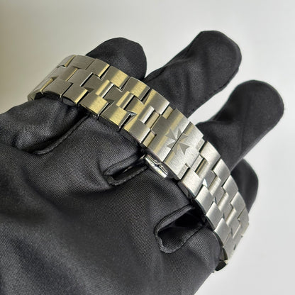 Vacheron Constantin Overseas 42.5mm Blue Dial Watch Ref# 7900V/110A-B334 - Happy Jewelers Fine Jewelry Lifetime Warranty