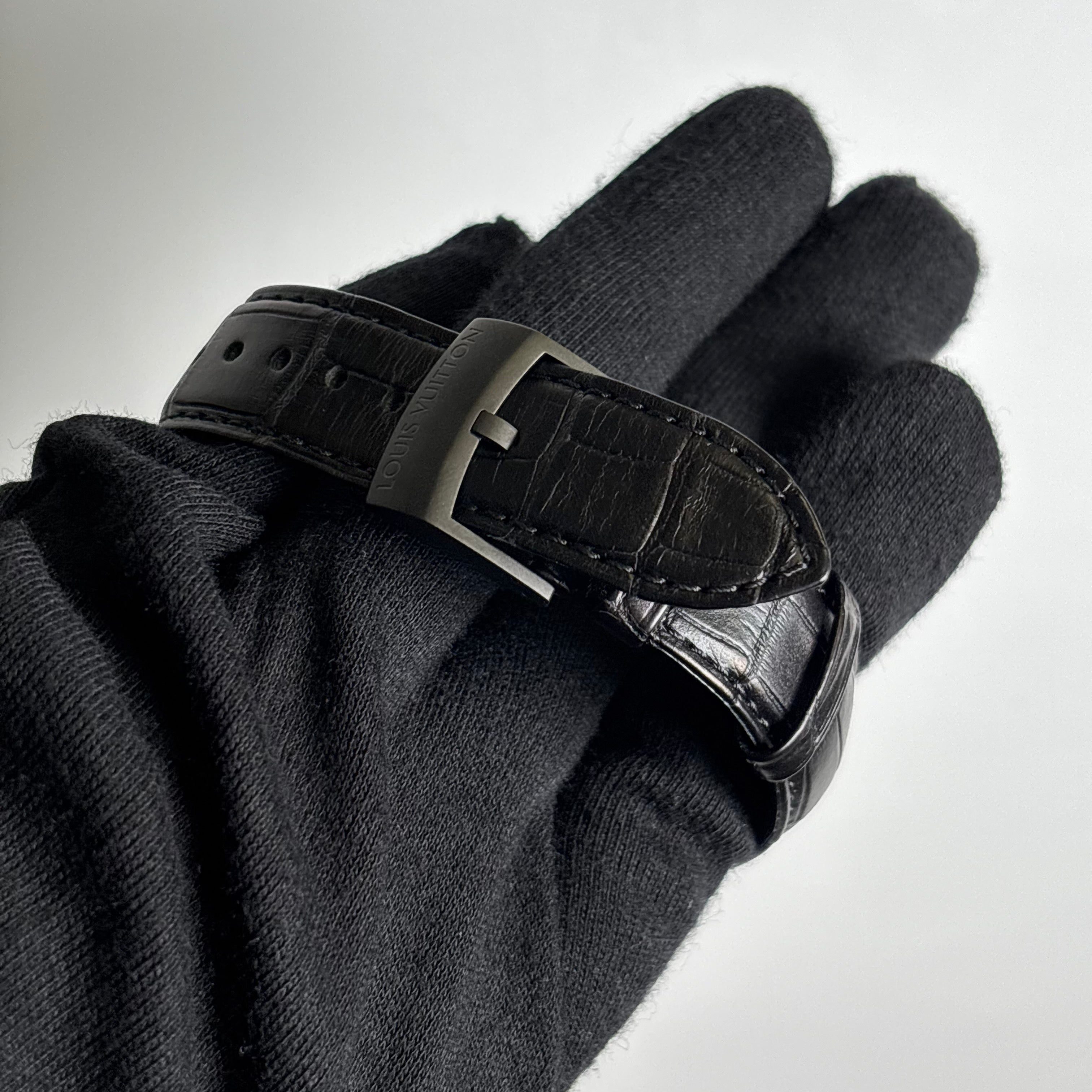 Louis Vuitton Escale 42mm Black Dial Watch Ref# Q5D250 - Happy Jewelers Fine Jewelry Lifetime Warranty