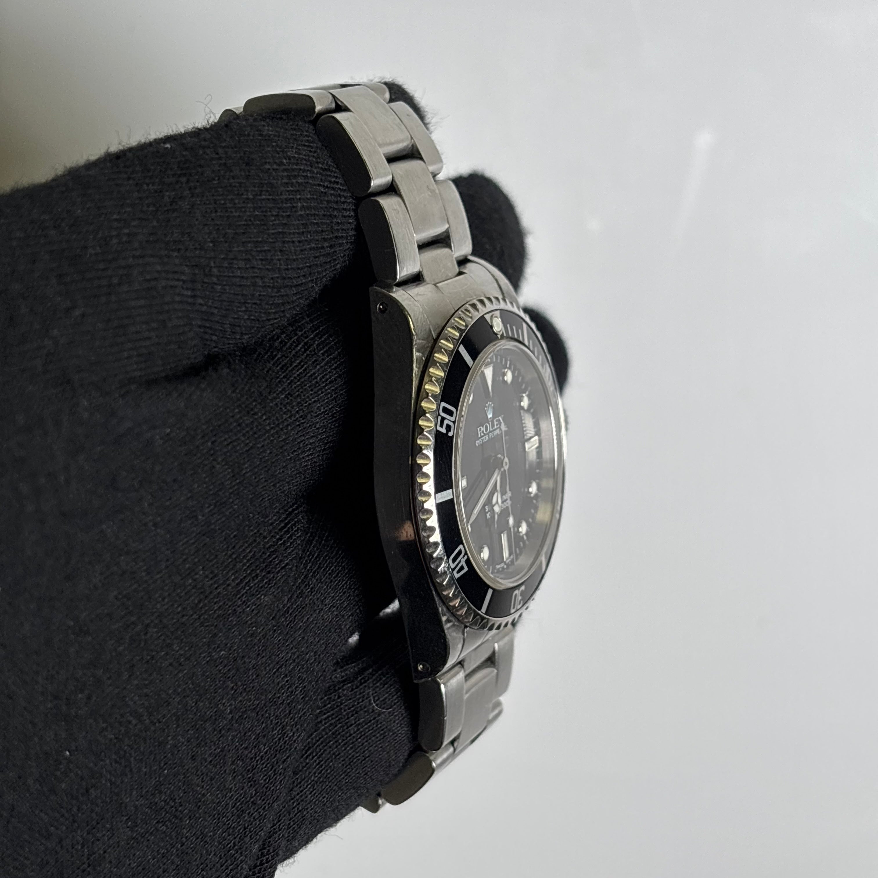 Rolex Submariner 40mm Black Dial Watch Ref# 14060 – Happy Jewelers