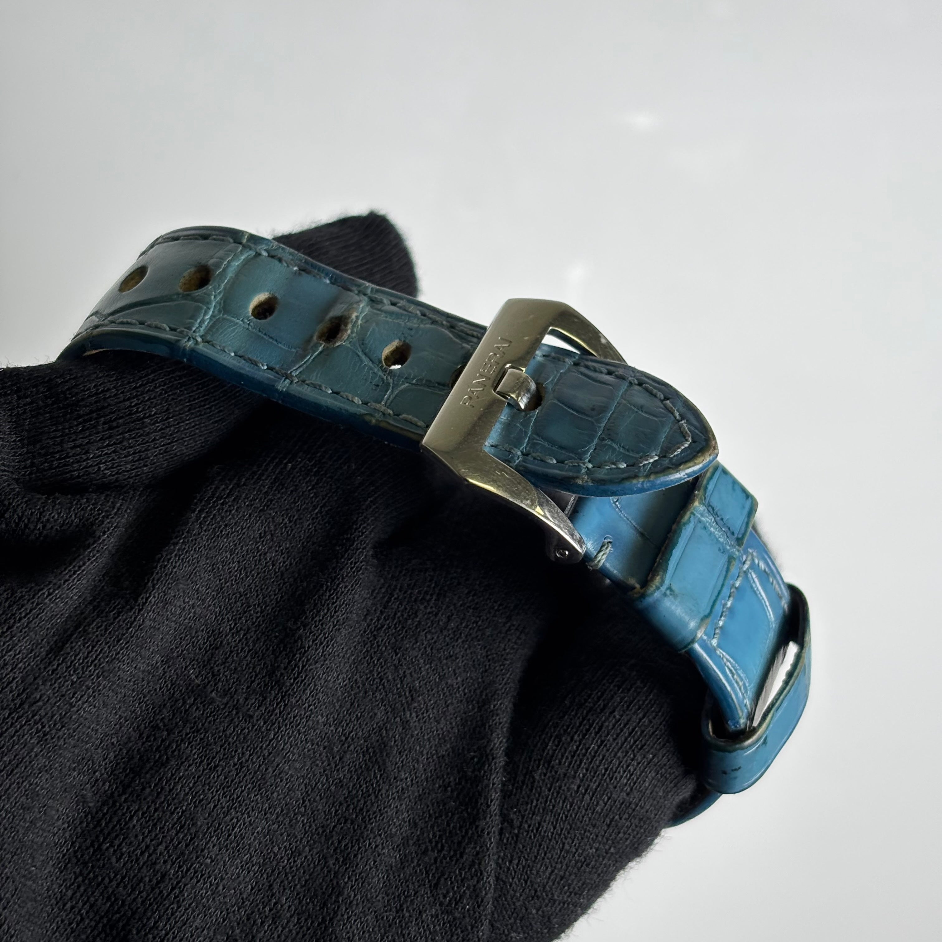 Panerai Luminor 40mm Black Dial Watch Ref# PAM00129 - Happy Jewelers Fine Jewelry Lifetime Warranty