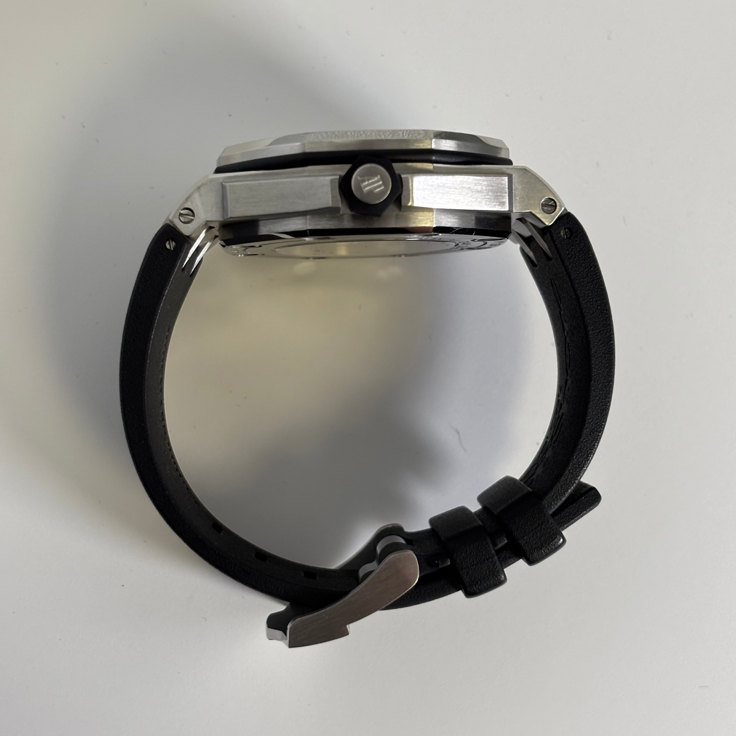 Audemars Piguet Royal Oak 42mm Black Dial Watch Ref# 15710ST.OO.A002CA.01 - Happy Jewelers Fine Jewelry Lifetime Warranty