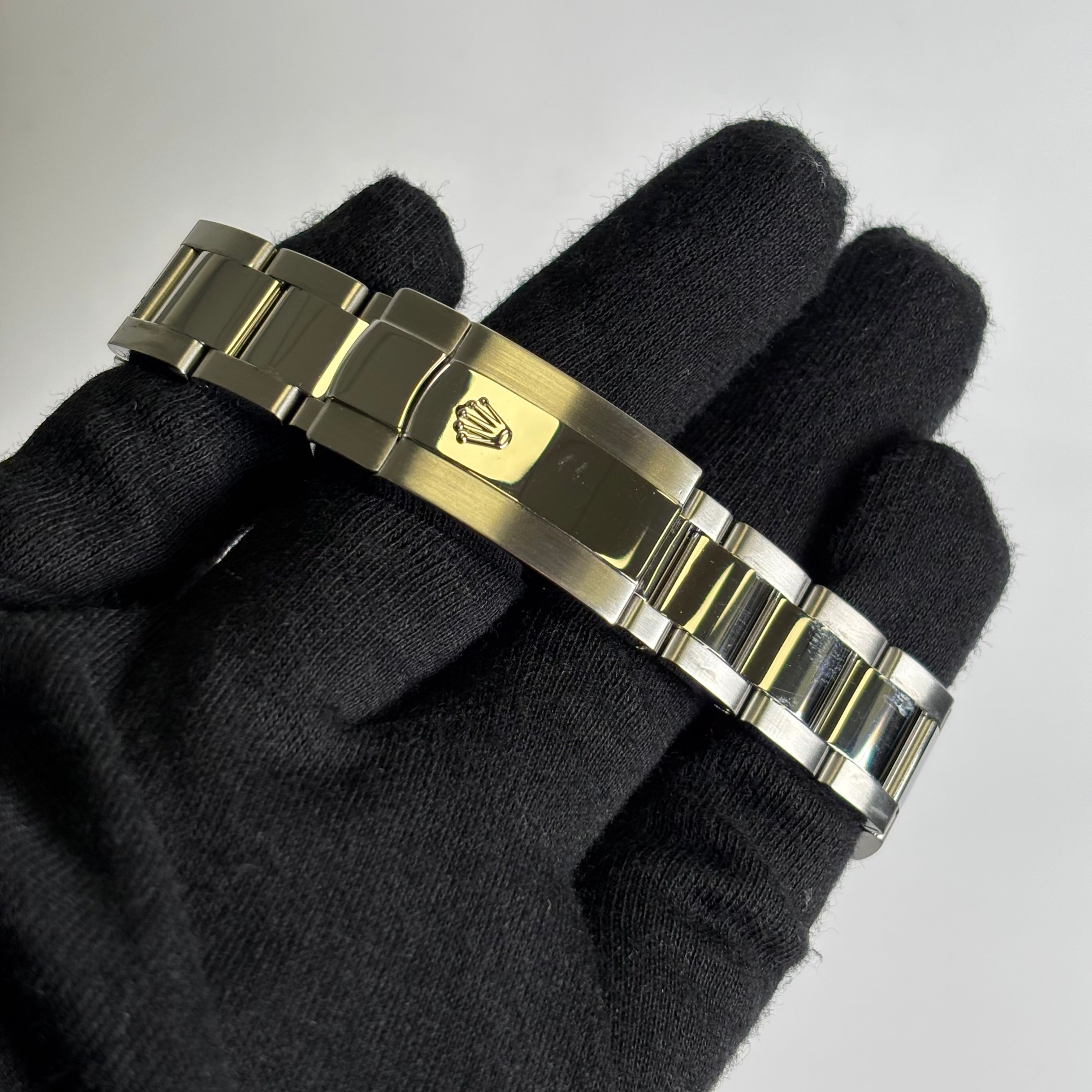 Rolex Datejust 36mm Black Dial Watch Ref# 116200 - Happy Jewelers Fine Jewelry Lifetime Warranty