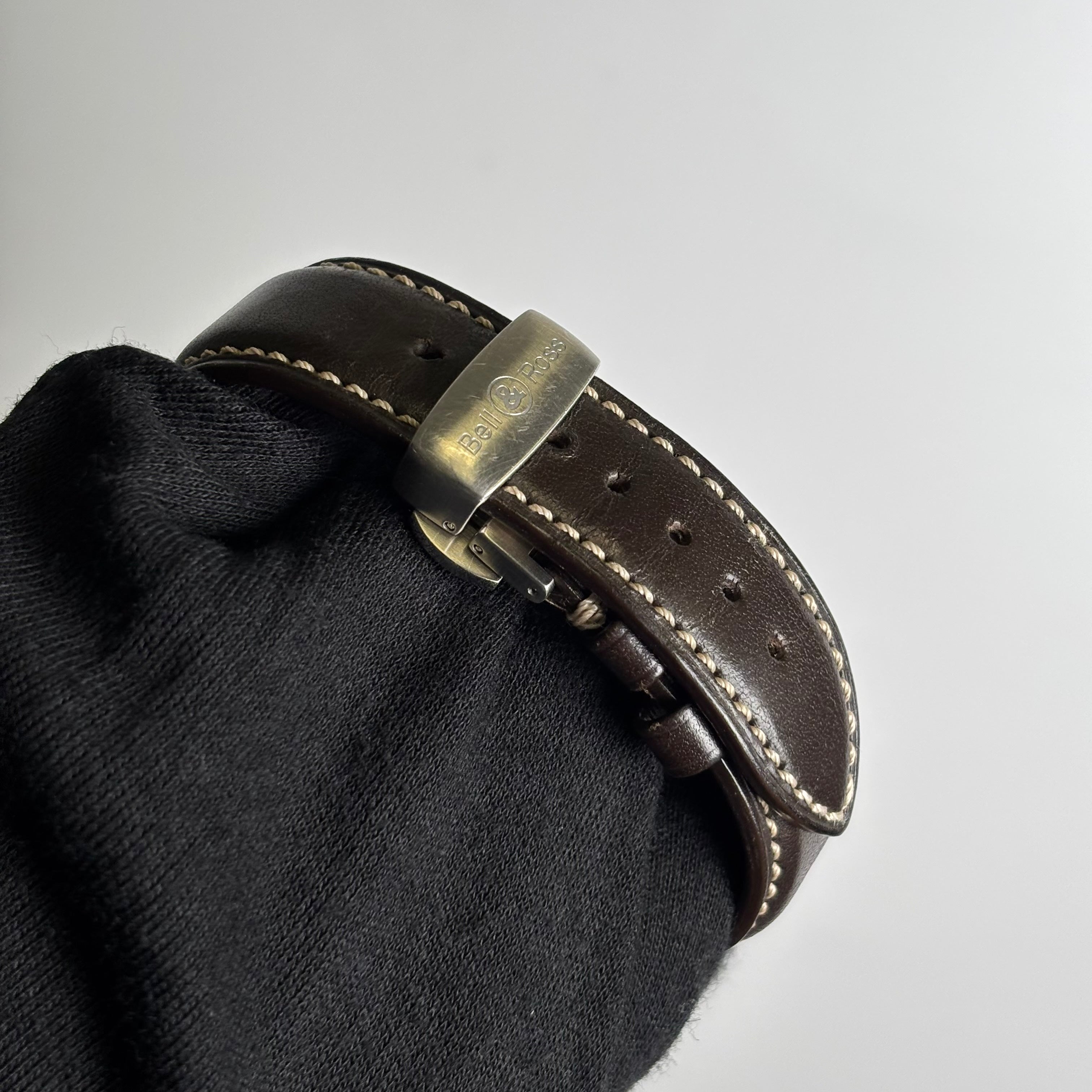 Bell & Ross Vintage 42mm Cream Dial Watch Ref# 126.XL - Happy Jewelers Fine Jewelry Lifetime Warranty