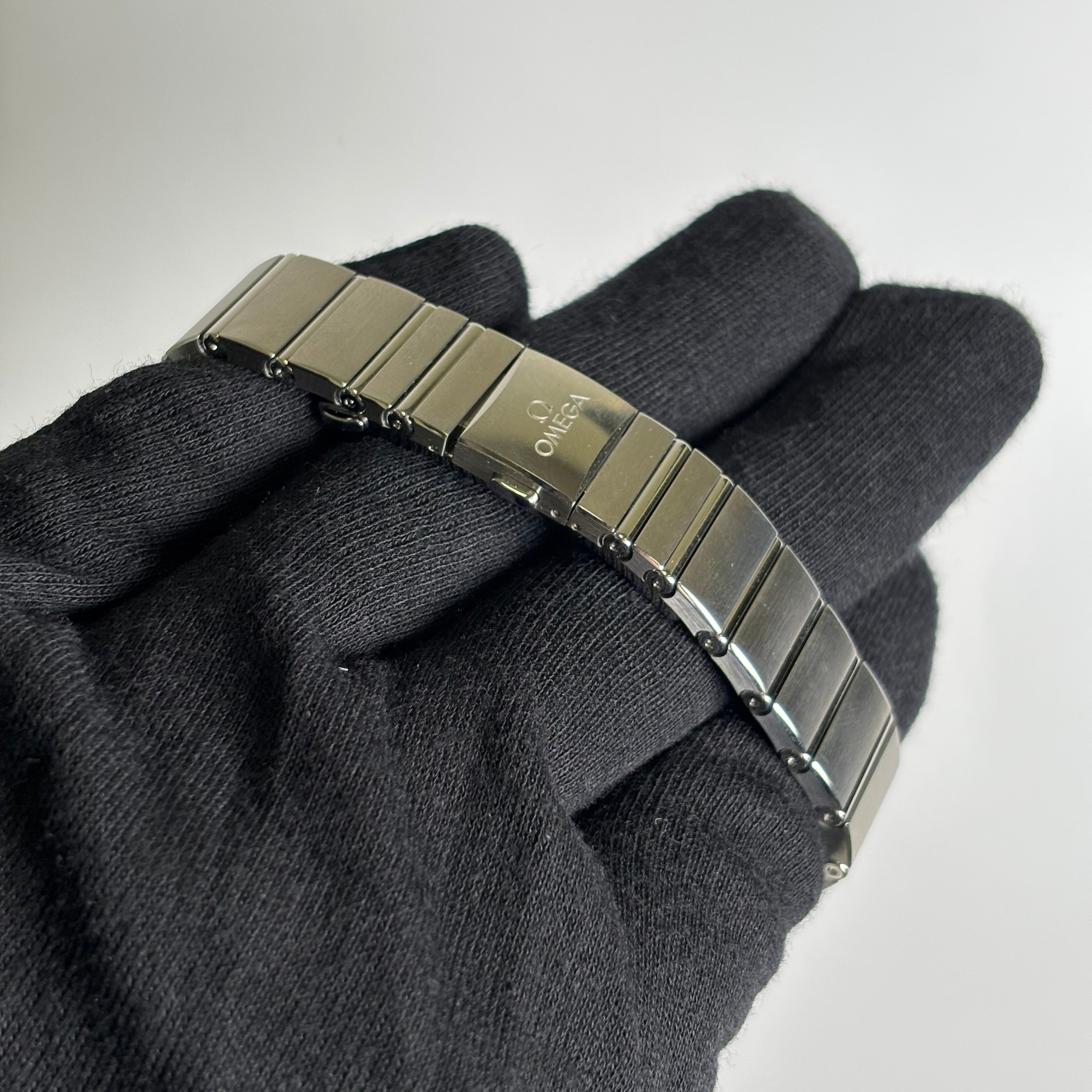 Omega Constellation 28mm Blue Dial Watch Ref# 131.10.28.60.03.001 - Happy Jewelers Fine Jewelry Lifetime Warranty