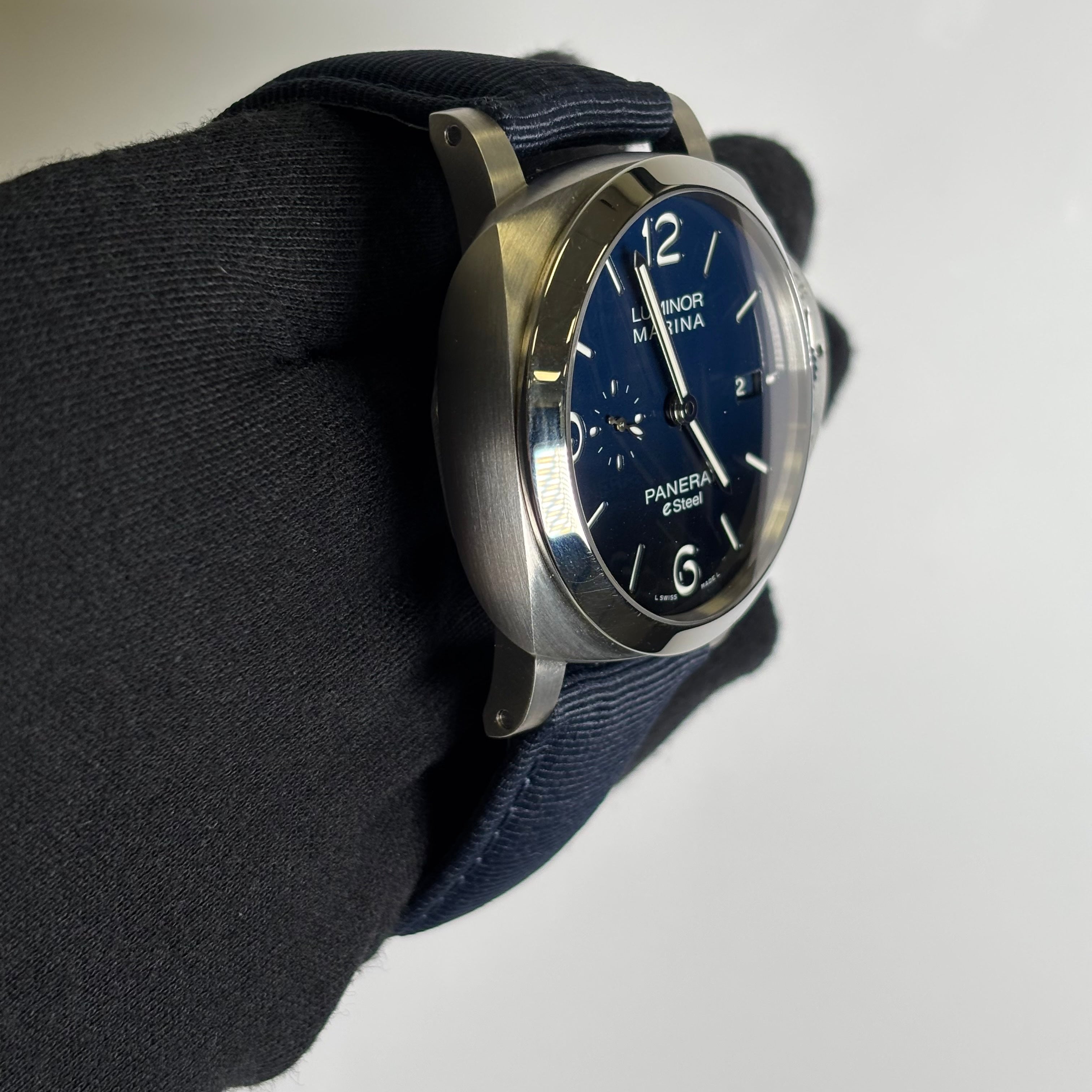Panerai Luminor 44mm Blue Dial Watch Ref# PAM01157 - Happy Jewelers Fine Jewelry Lifetime Warranty