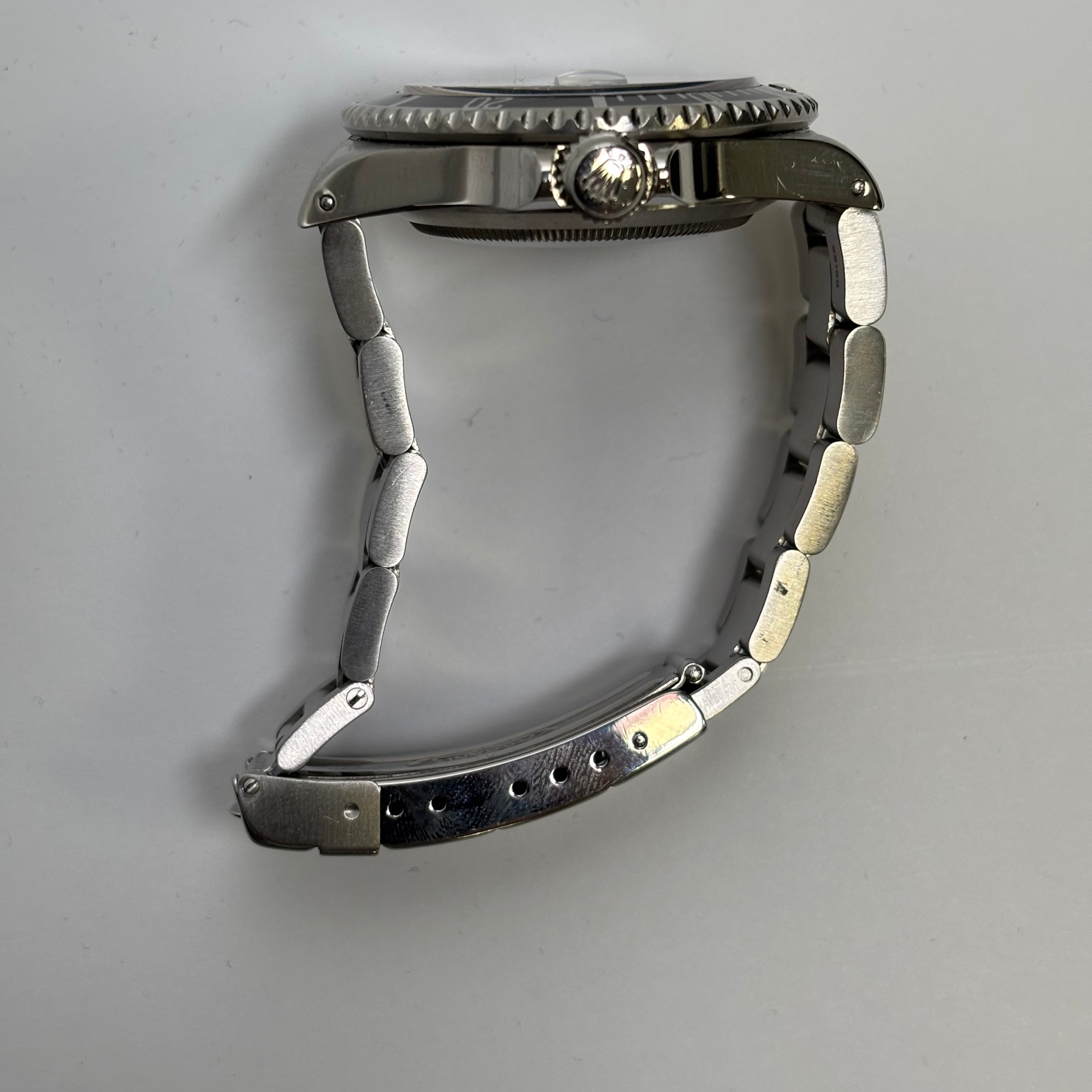 Rolex Submariner 40mm Black Dial Watch Ref# 16610 - Happy Jewelers Fine Jewelry Lifetime Warranty