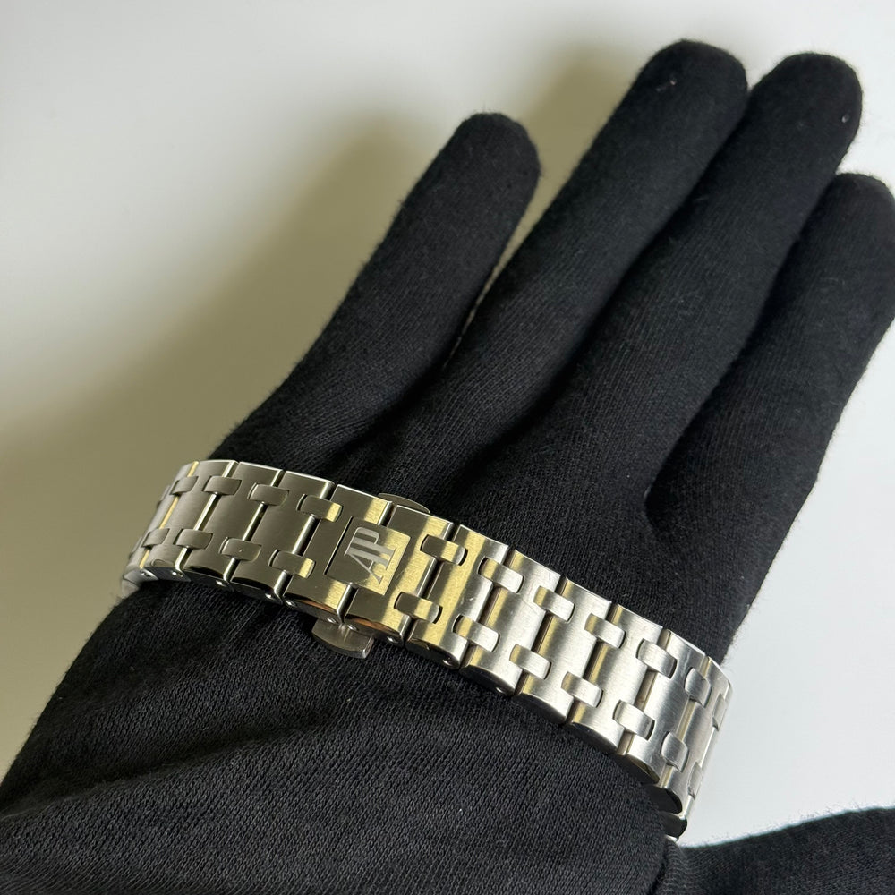 Audemars Piguet Royal Oak 42mm Blue Dial Watch Ref# 26238ST.OO.2000ST.01