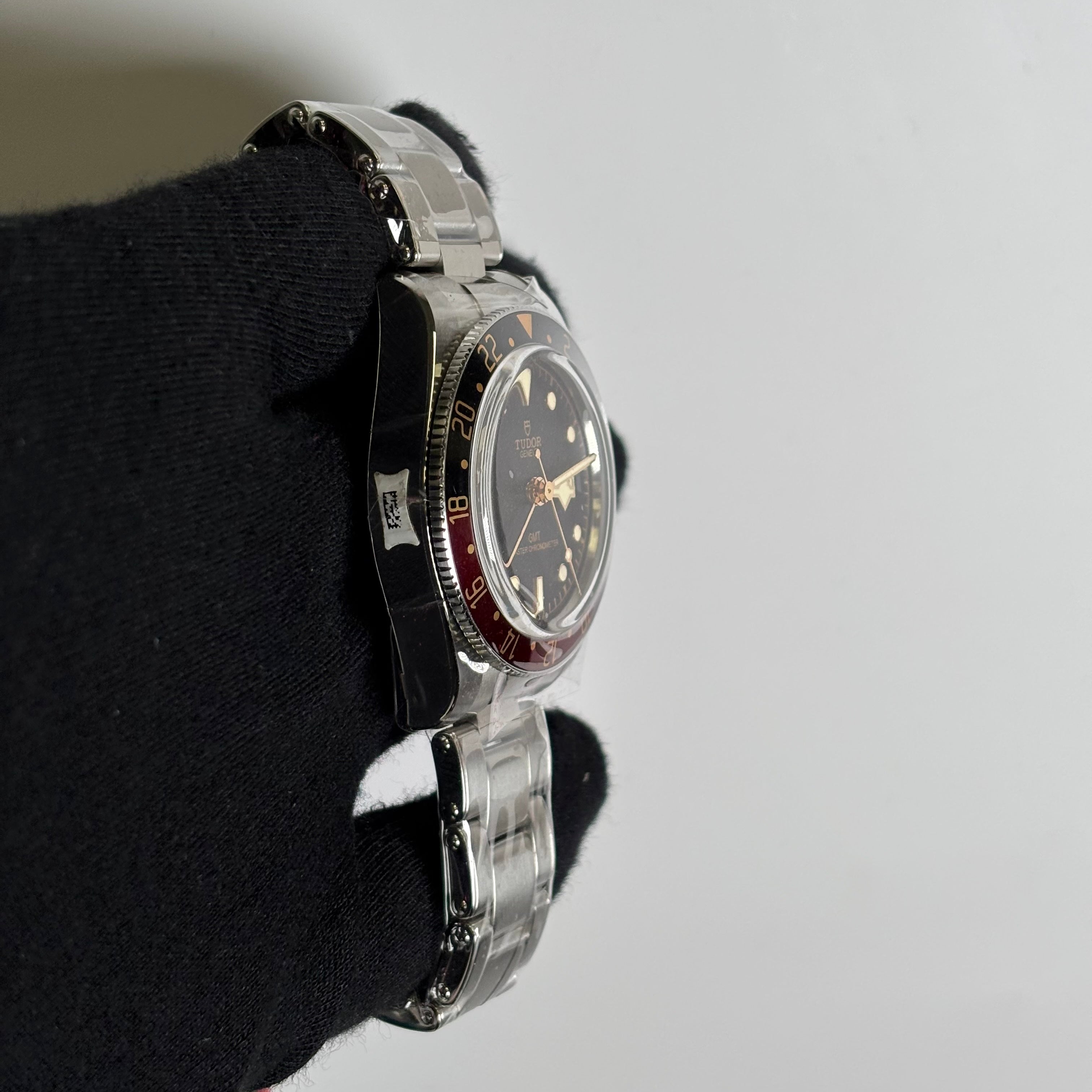 Tudor Black Bay 39mm Black Dial Watch Ref# 7939G1A0NRU - Happy Jewelers Fine Jewelry Lifetime Warranty