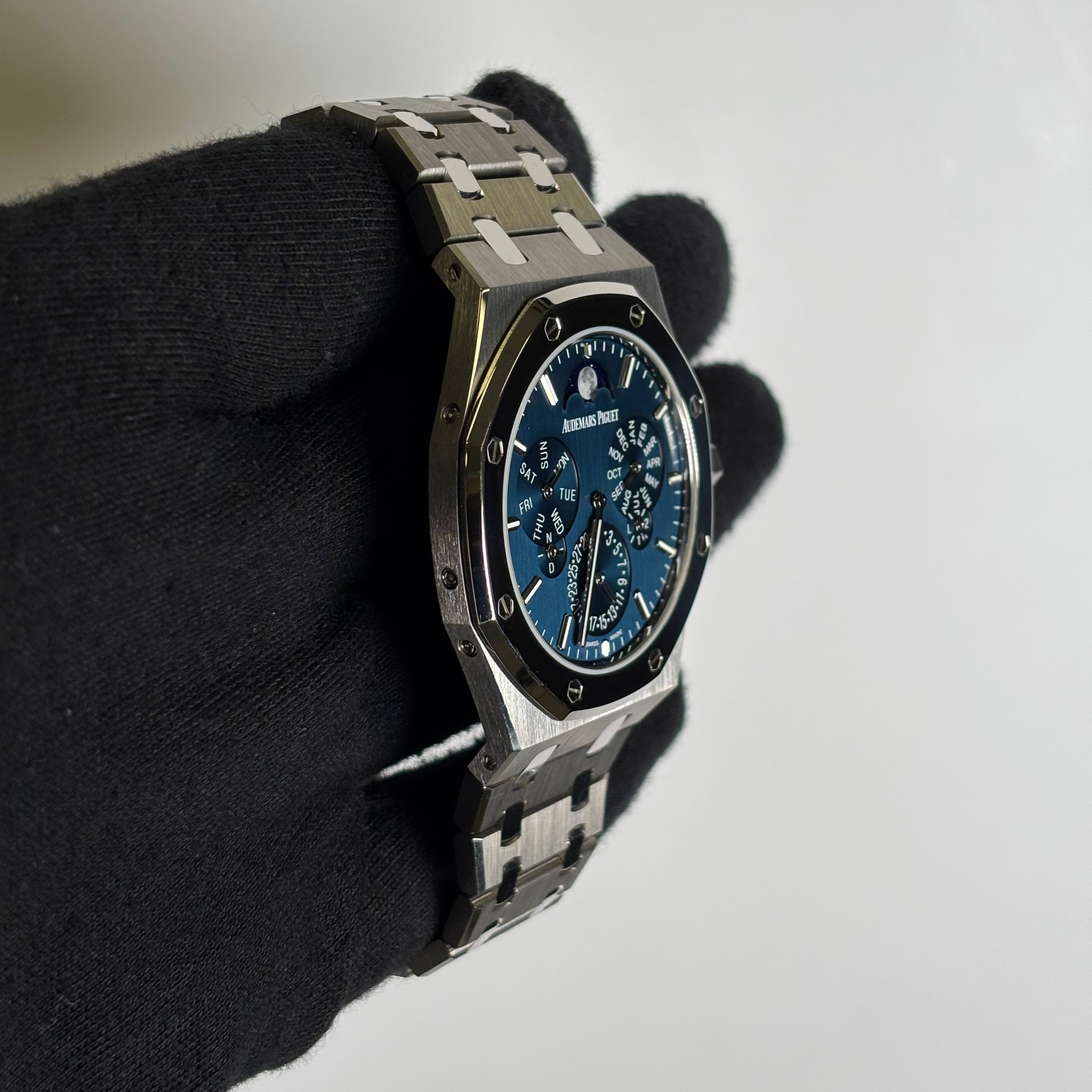 Audemars Piguet Royal Oak 41mm Blue Dial Watch Ref# 26586IP.OO.1240IP.01 - Happy Jewelers Fine Jewelry Lifetime Warranty