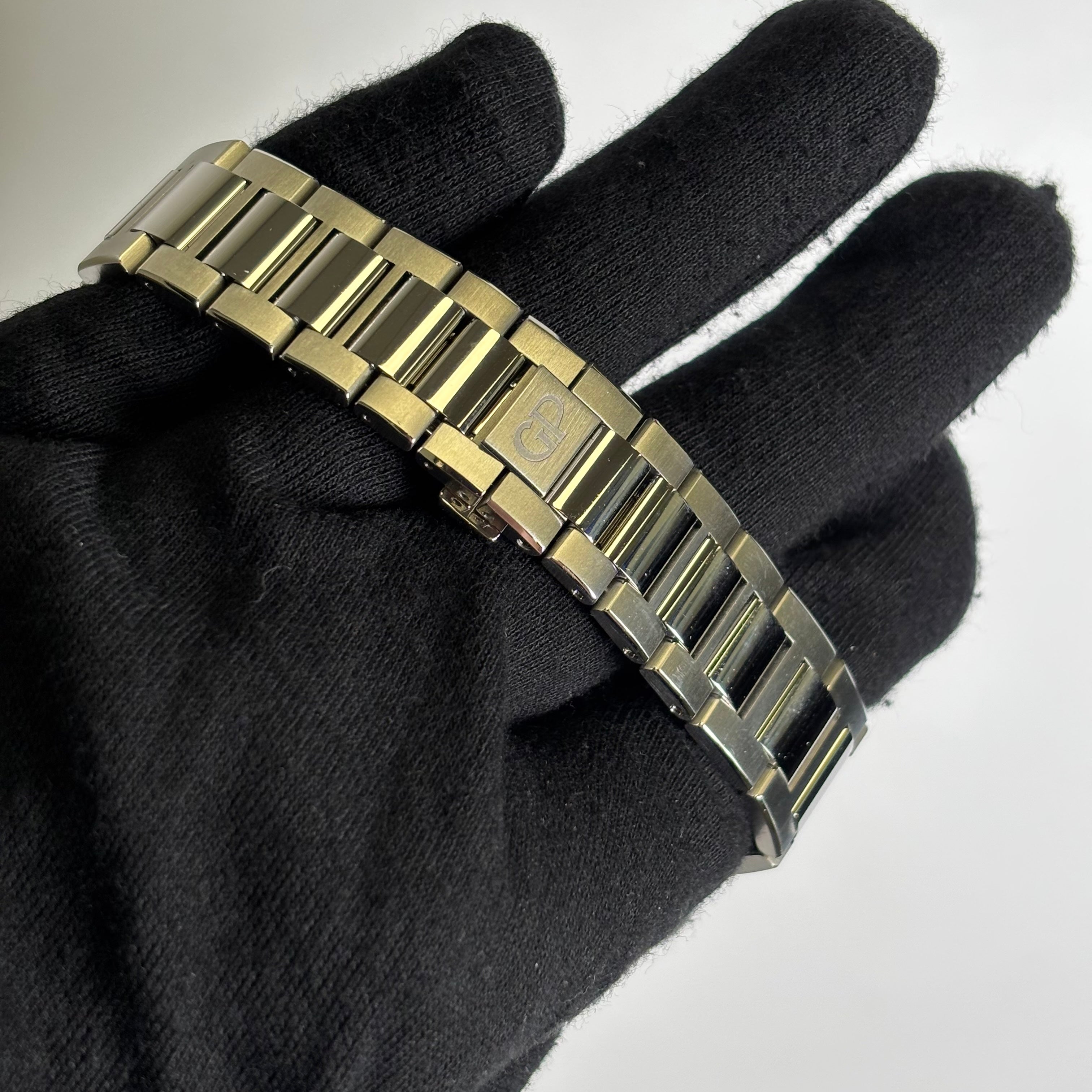 Girard Perregaux Laureato 42mm Black Dial Watch Ref# 81020-11-3254-1GM - Happy Jewelers Fine Jewelry Lifetime Warranty