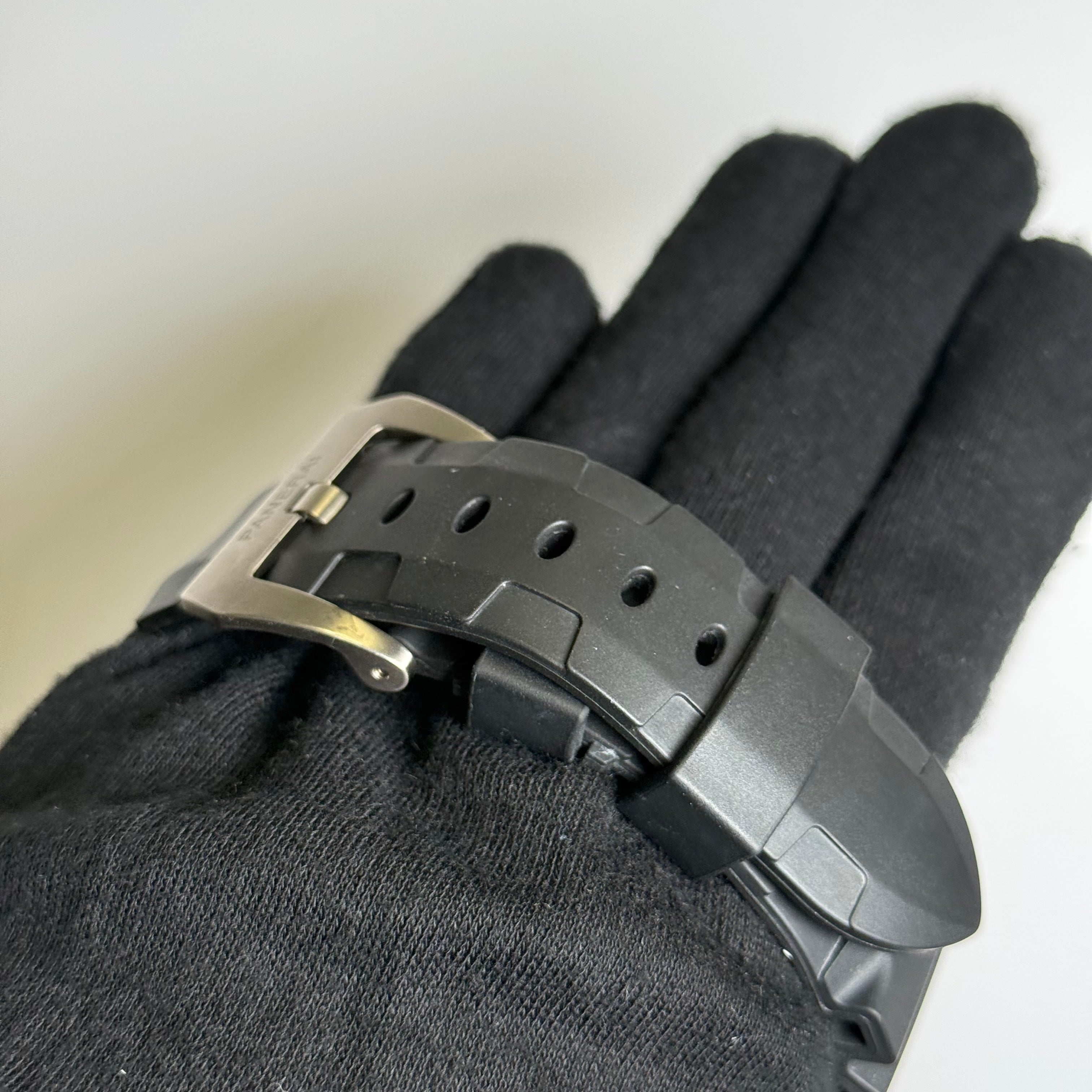 Panerai Submersible 47mm Black Dial Watch Ref# PAM00389 - Happy Jewelers Fine Jewelry Lifetime Warranty