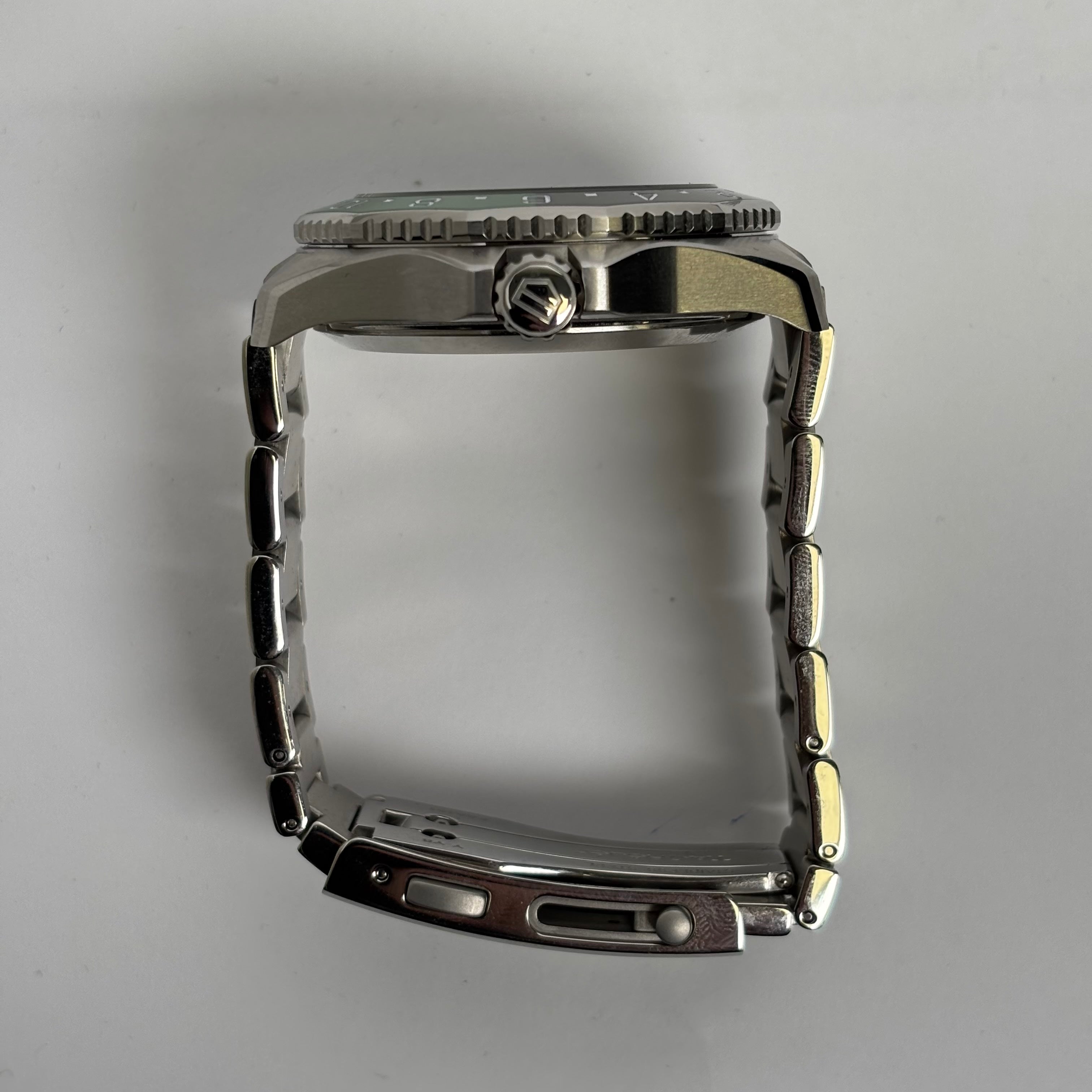 Tag Heuer Aquaracer 42mm Green Dial Watch Ref# WBP5115 - Happy Jewelers Fine Jewelry Lifetime Warranty