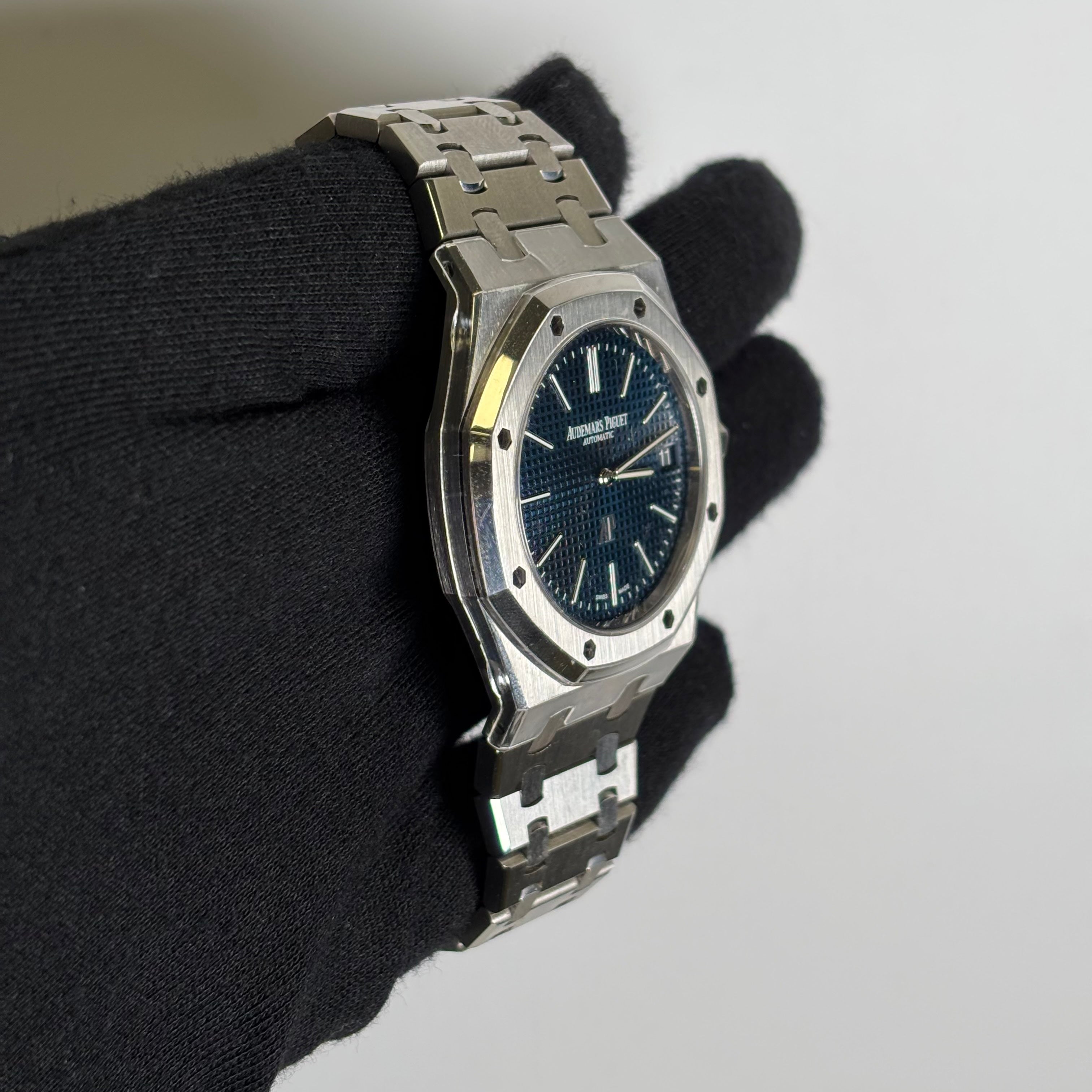 Audemars Piguet Royal Oak 39mm Blue Dial Watch Ref# 16202ST.OO.1240ST.01 - Happy Jewelers Fine Jewelry Lifetime Warranty