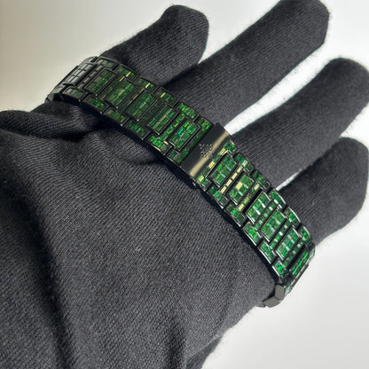 Patek Philippe Nautilus 40.5mm Emerald Dial Watch Ref# 5726 - Happy Jewelers Fine Jewelry Lifetime Warranty