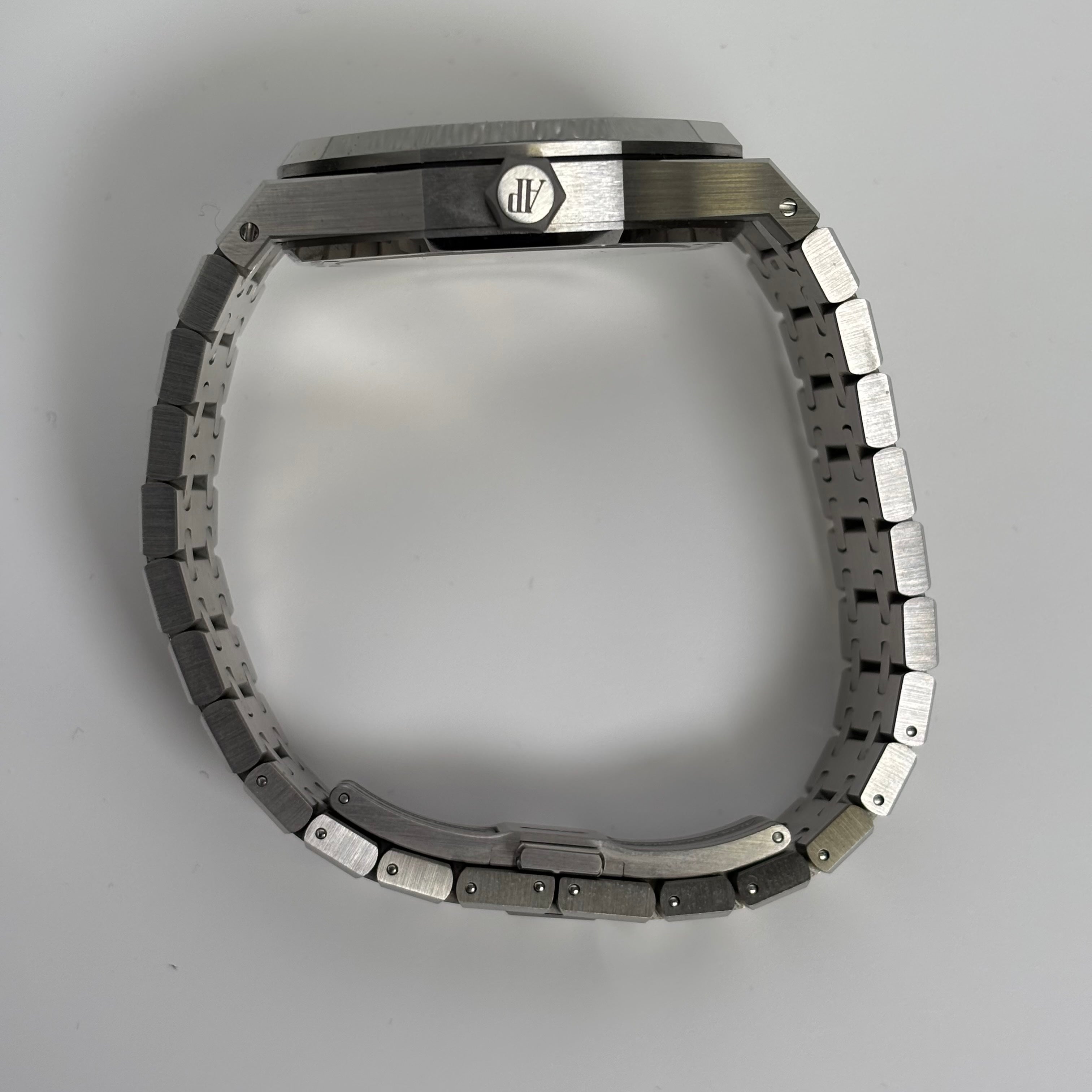 Audemars Piguet Royal Oak 41mm Silver Dial Watch Ref# 15500ST.OO.1220ST.04 - Happy Jewelers Fine Jewelry Lifetime Warranty