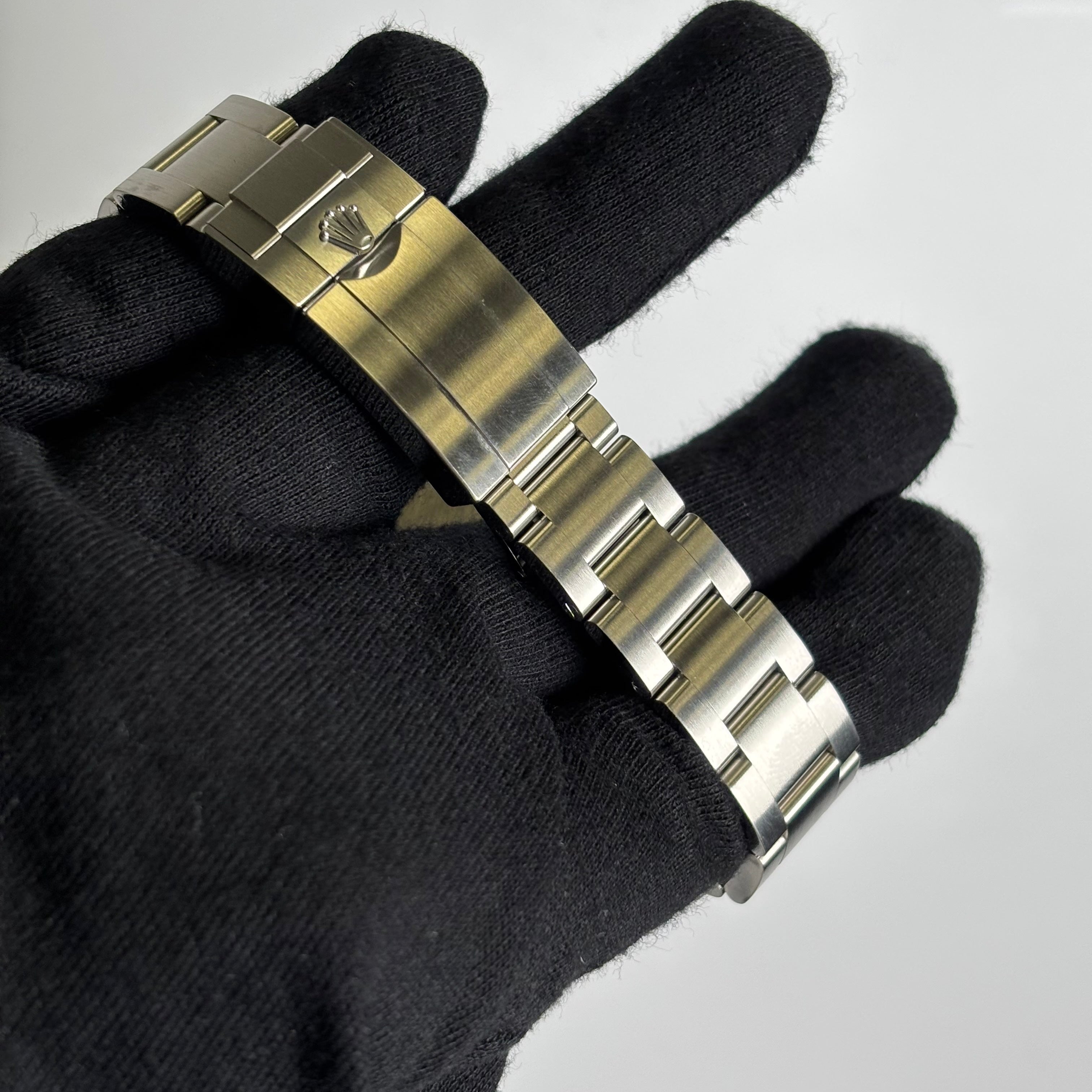 Rolex Explorer 40mm Black Dial Watch Ref# 224270 - Happy Jewelers Fine Jewelry Lifetime Warranty