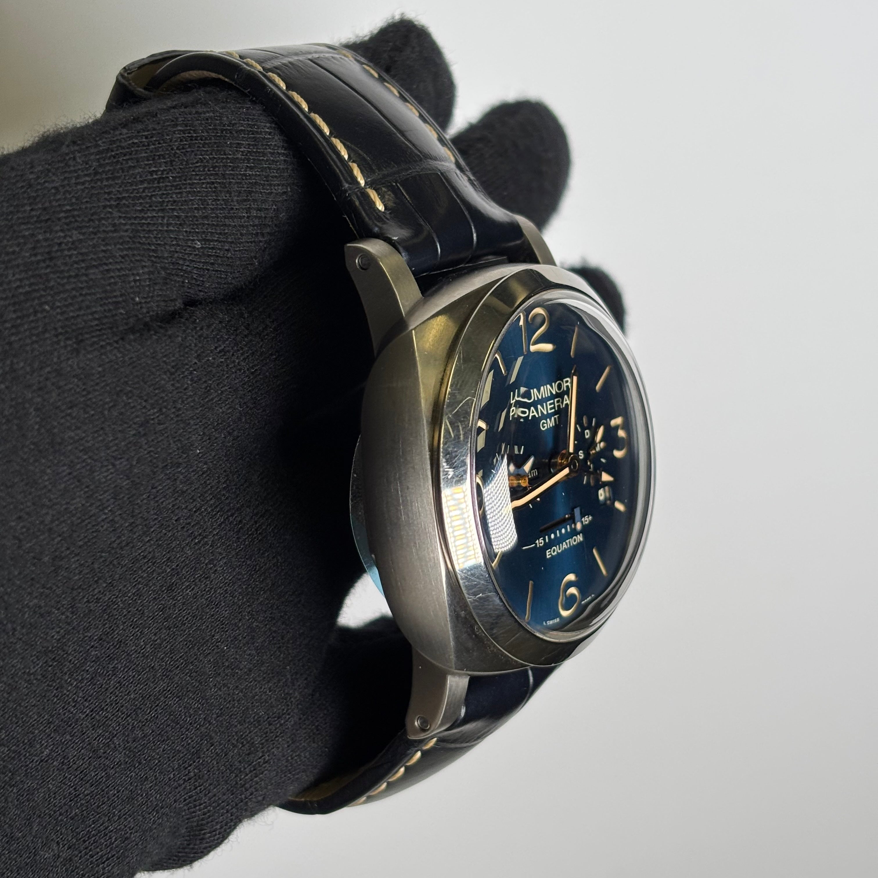 Panerai Luminor 47mm Blue Dial Watch Ref# PAM00670 - Happy Jewelers Fine Jewelry Lifetime Warranty