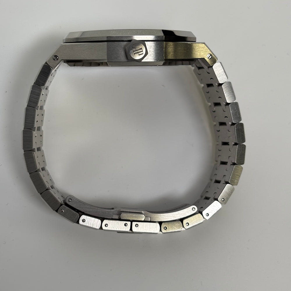 Audemars Piguet Royal Oak 41mm Black Dial Watch Ref# 15500ST.OO.1220ST.03