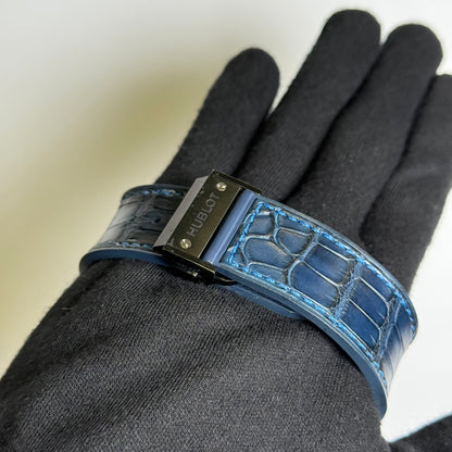 Hublot Classic 42mm Blue Dial Watch Ref# 541.CM.7170.RX - Happy Jewelers Fine Jewelry Lifetime Warranty