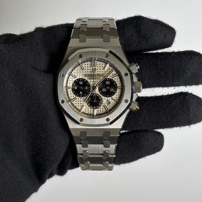 Audemars Piguet Royal Oak 41mm White Dial Watch Ref# 26331ST.OO.1220ST.03 - Happy Jewelers Fine Jewelry Lifetime Warranty