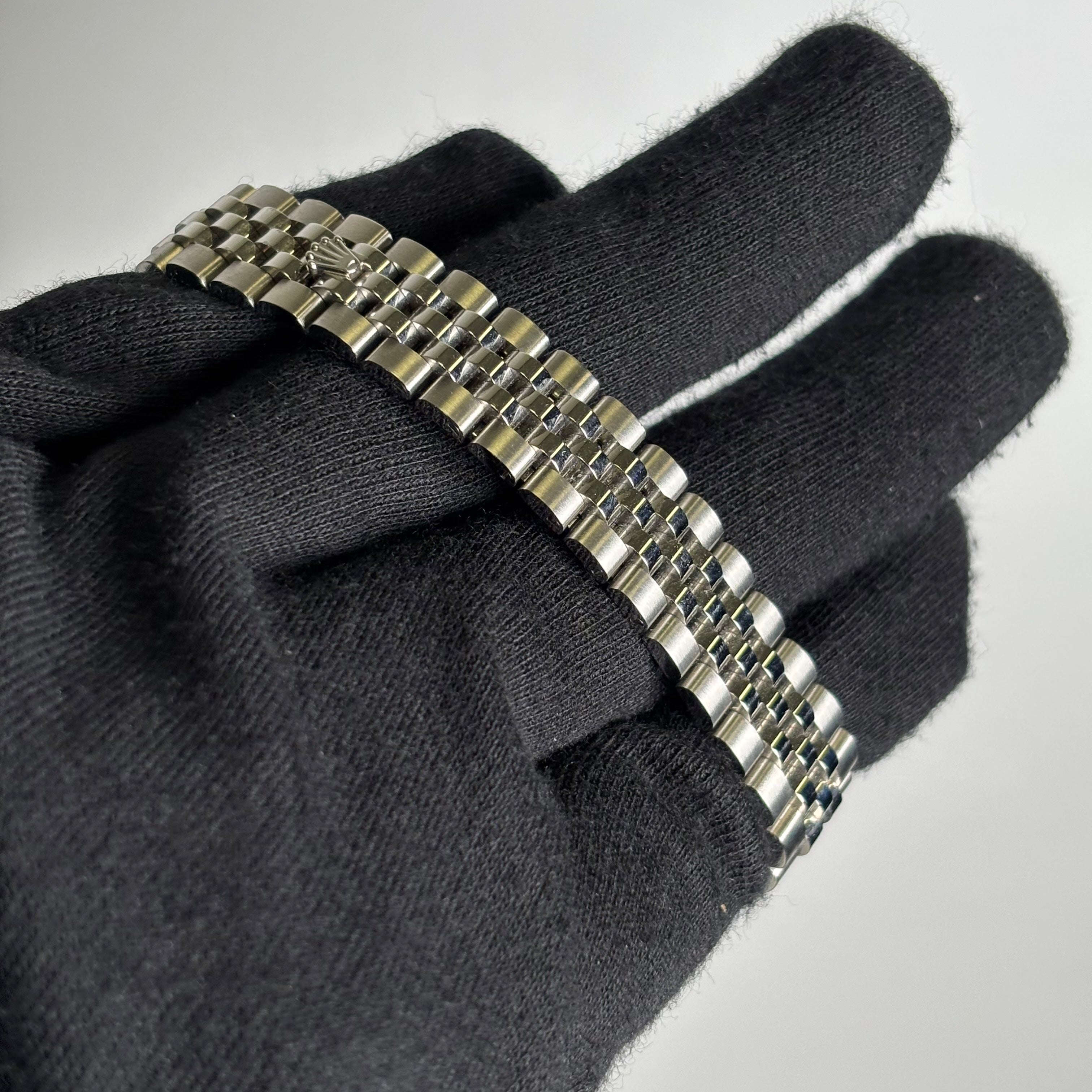 Rolex Datejust 28mm Grey Dial Watch Ref# 279174 - Happy Jewelers Fine Jewelry Lifetime Warranty