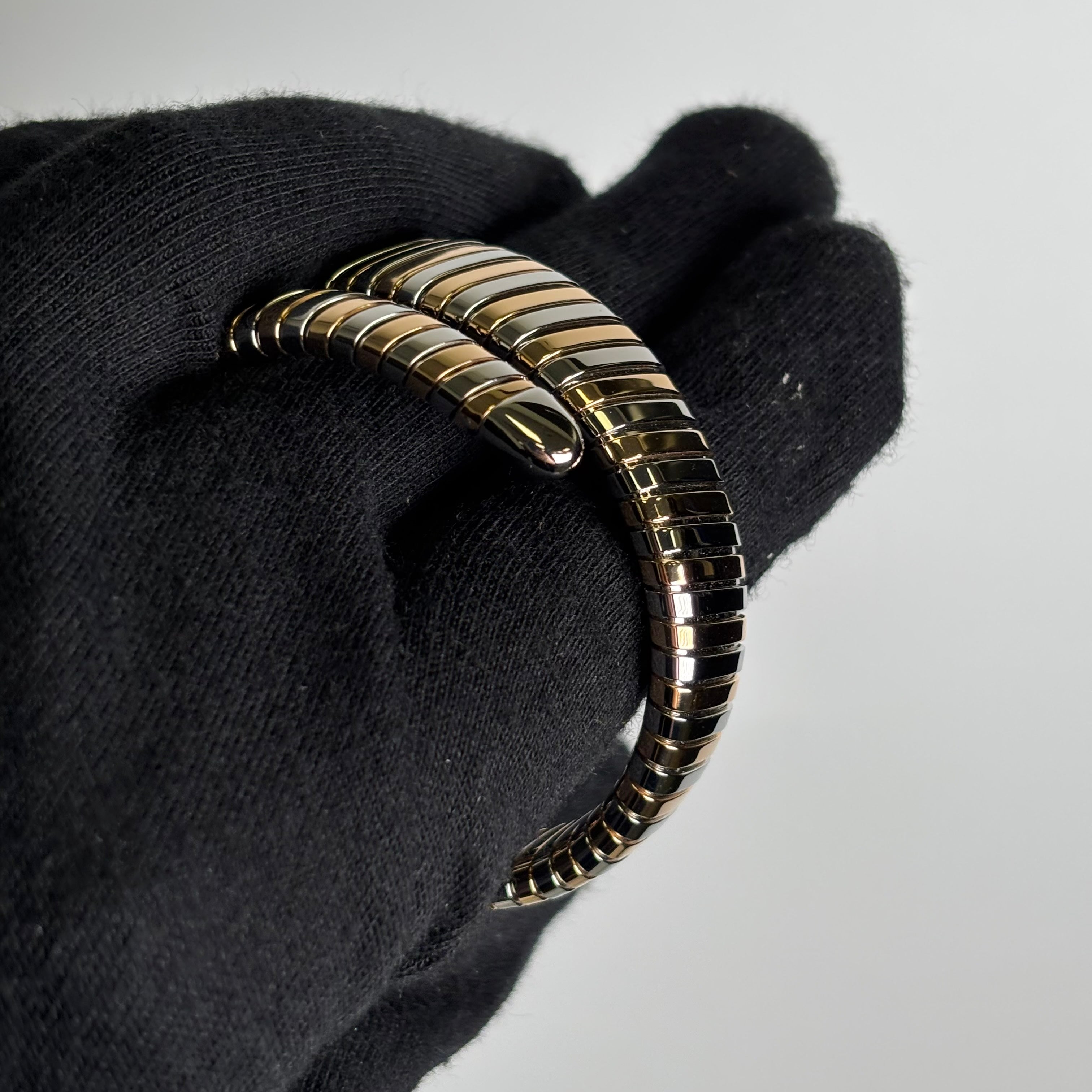 Bvlgari Serpenti 35mm Silver Dial Watch Ref# 102237 - Happy Jewelers Fine Jewelry Lifetime Warranty