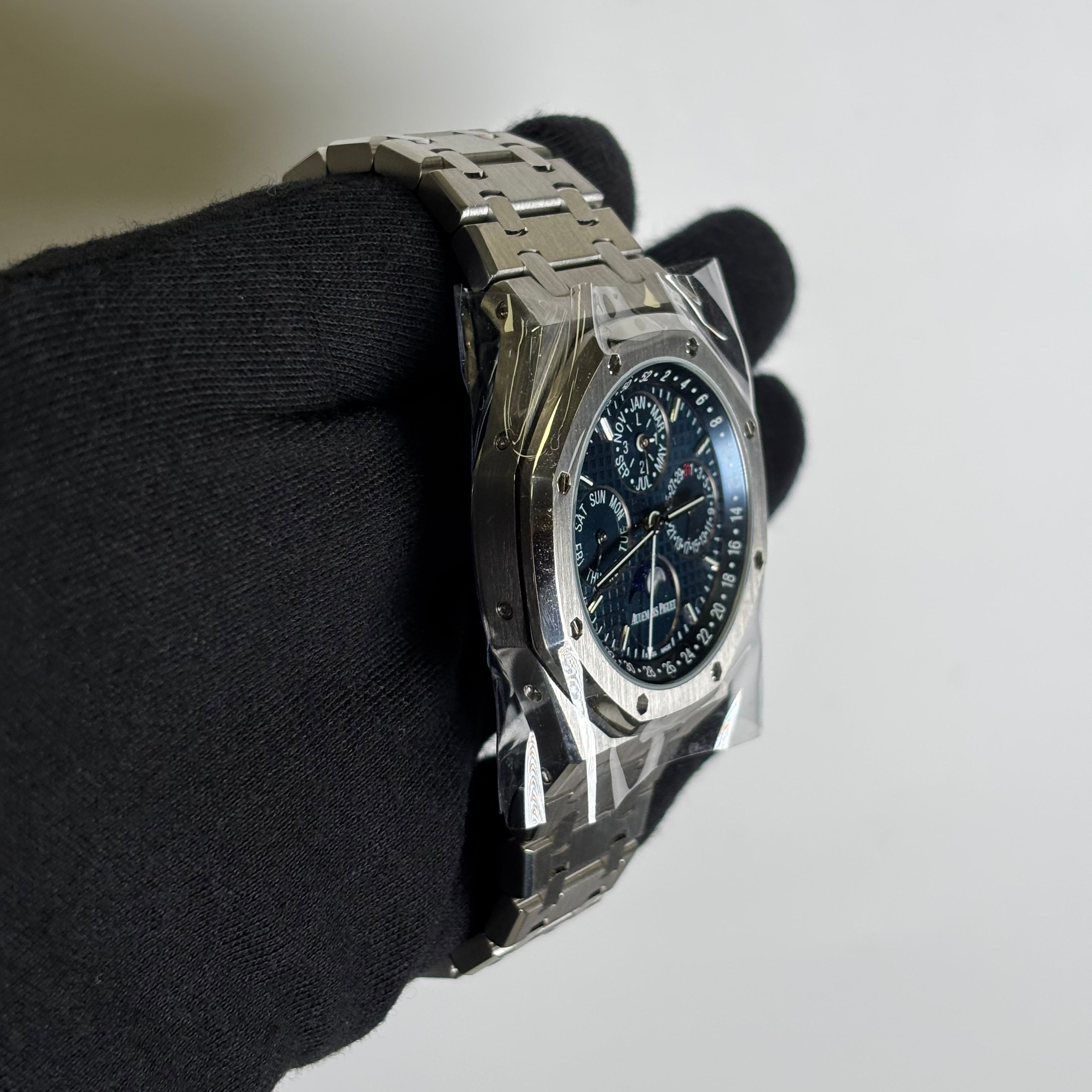 Audemars Piguet Royal Oak 41mm Blue Dial Watch Ref# 26574ST.OO.1220ST.03 - Happy Jewelers Fine Jewelry Lifetime Warranty