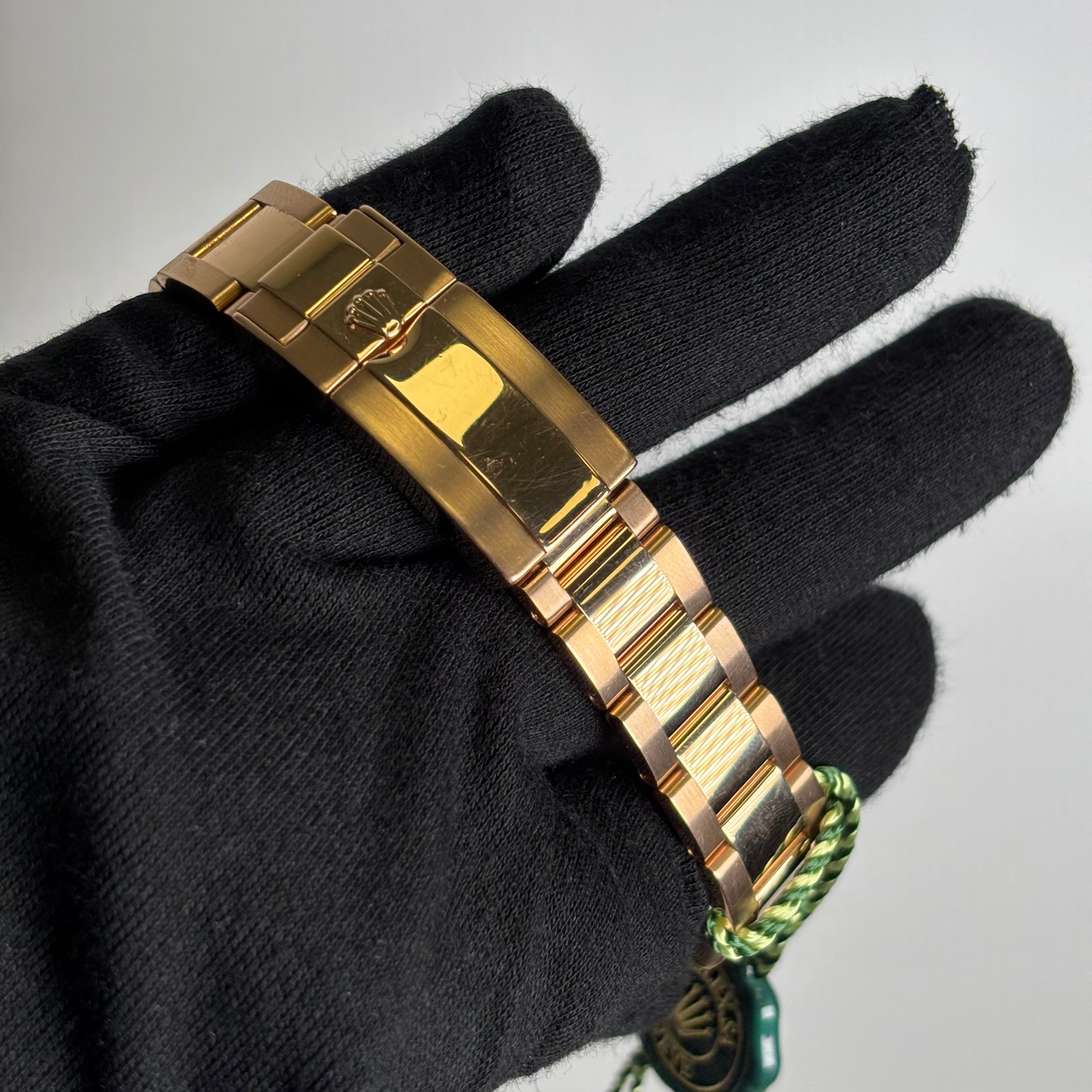 Rolex Daytona 40mm Pink Dial Watch Ref# 116505 - Happy Jewelers Fine Jewelry Lifetime Warranty